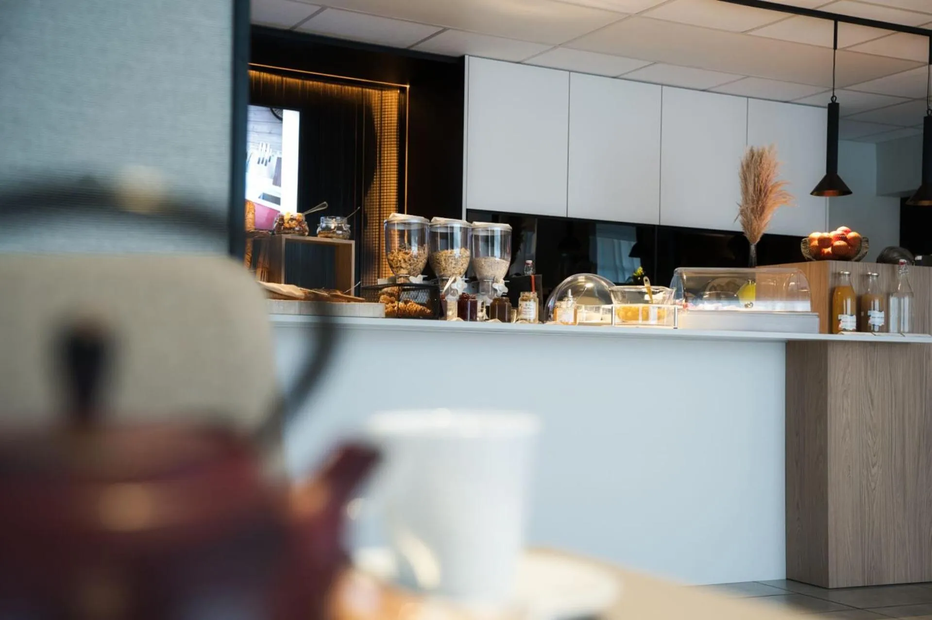 Food and drinks in Logis Restaurant & Hôtel À la 12