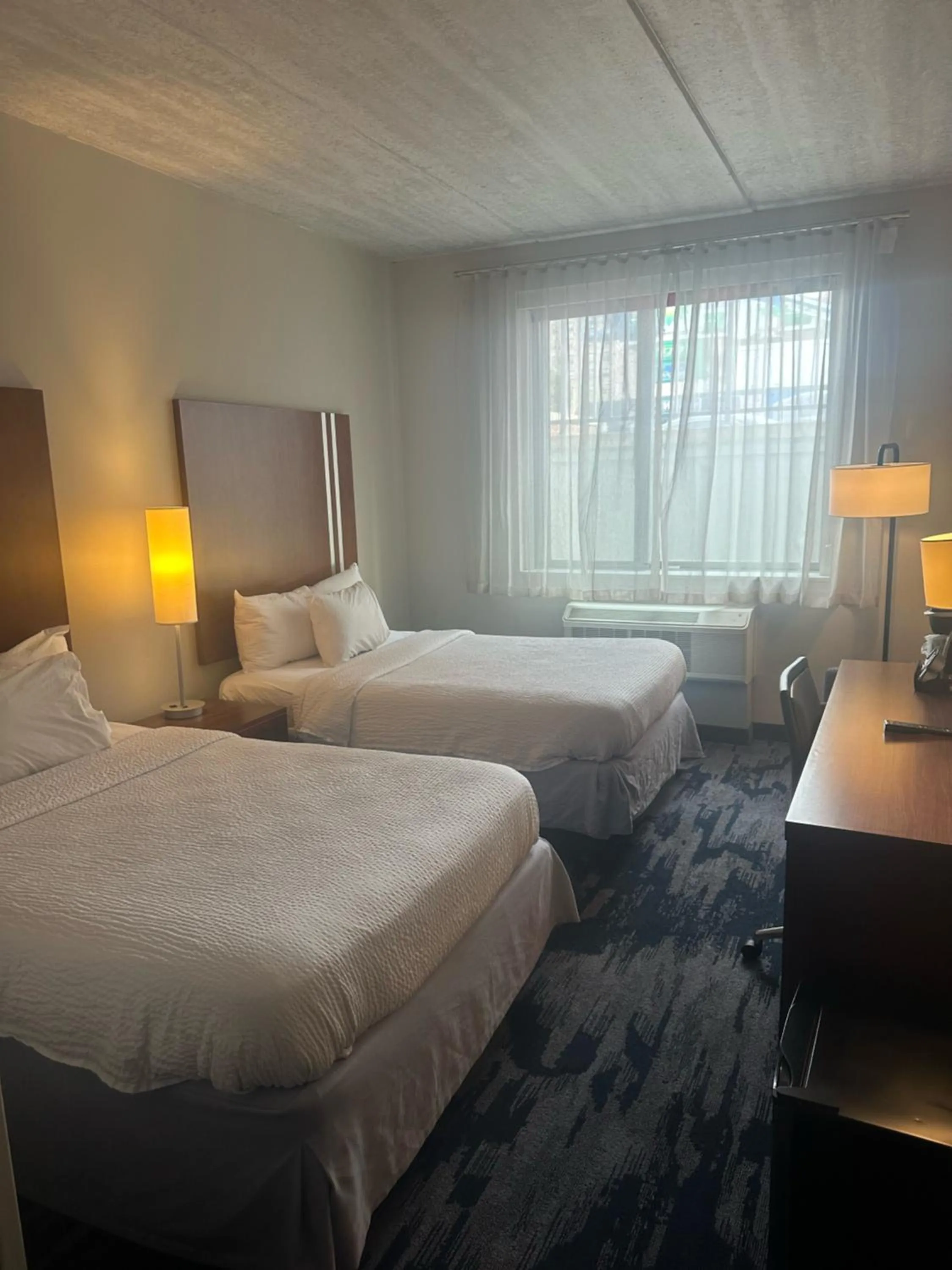 Bedroom, Bed in Fairfield Inn & Suites By Marriott New York Brooklyn