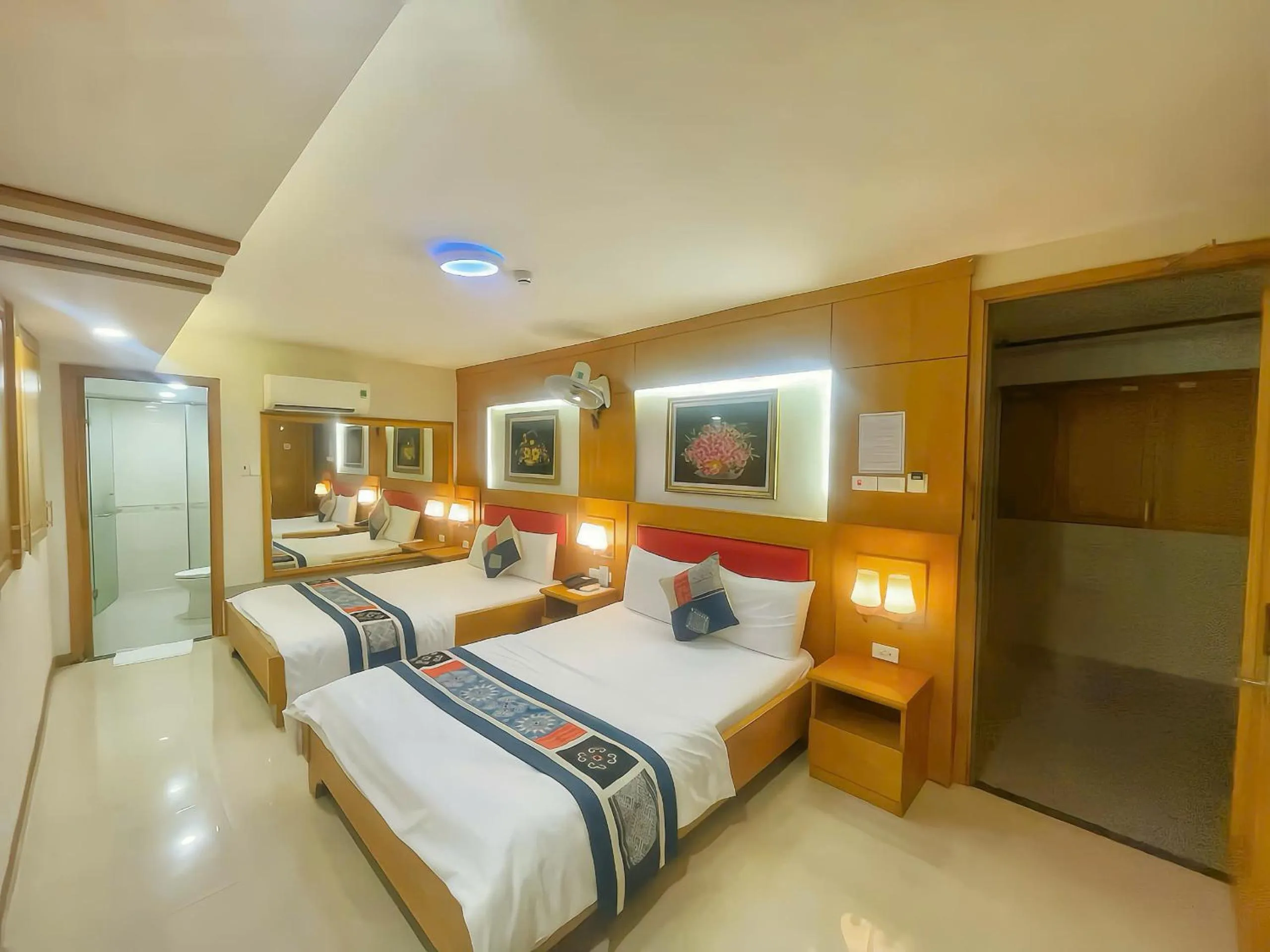 Bedroom, Bed in Anh Dao Hotel