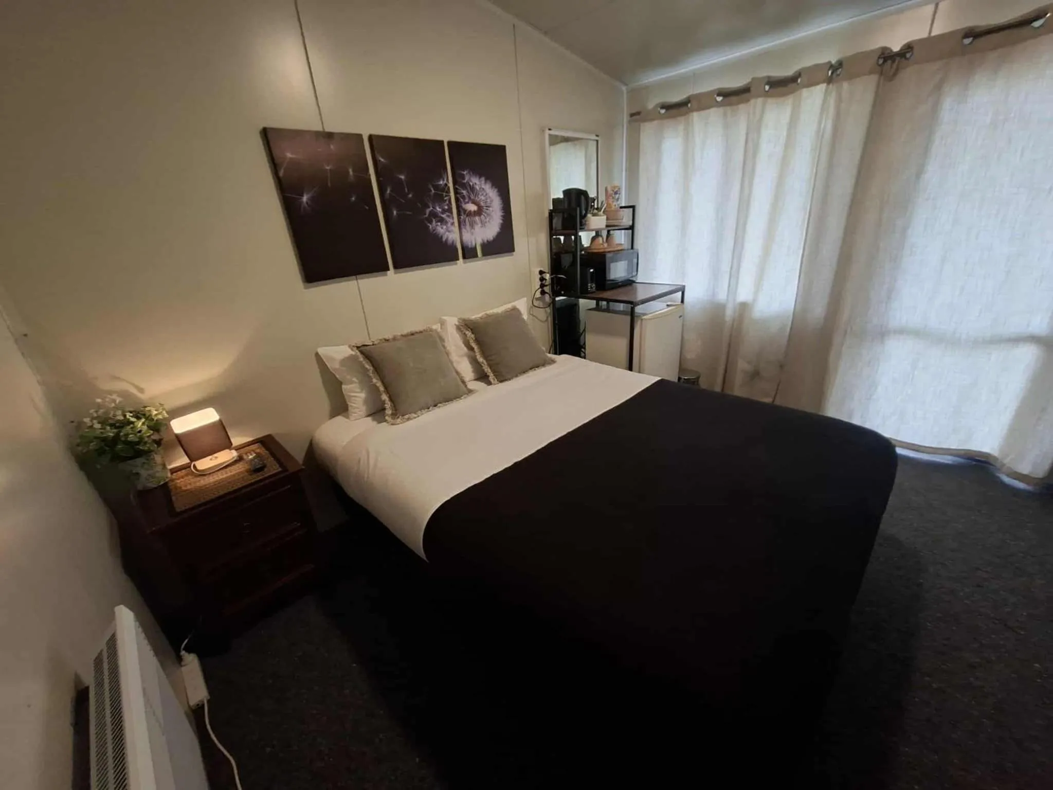 Bed in Mackenzie Motels