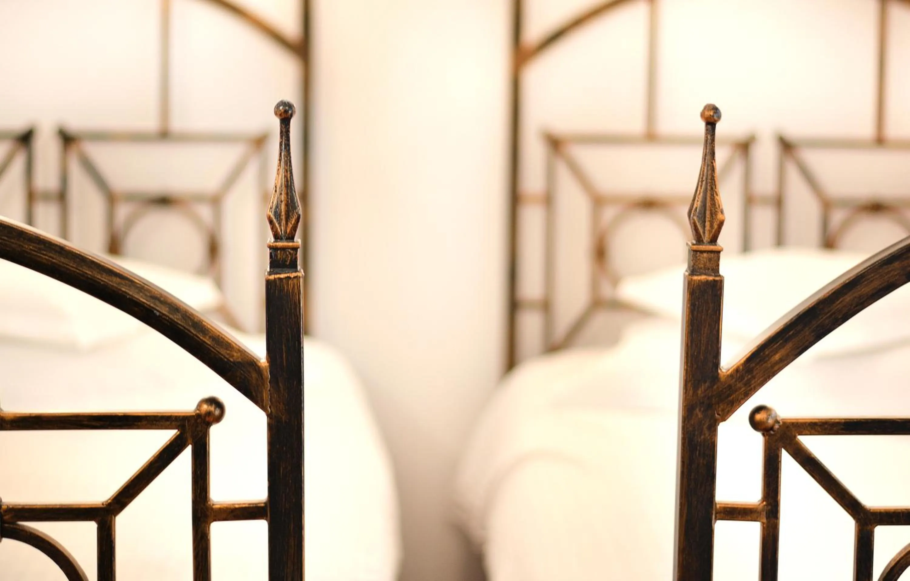 Decorative detail, Bed in Hanul Fullton