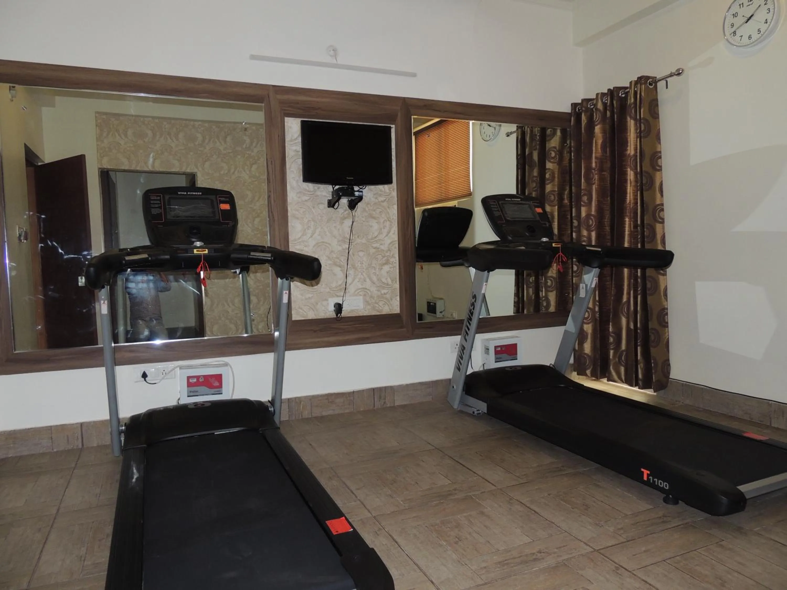 Fitness centre/facilities in Elite Suites MINT Gomti Nagar