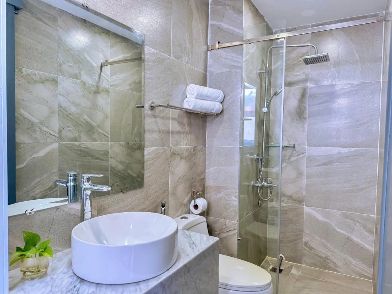 The Wind Mountainside Hotel