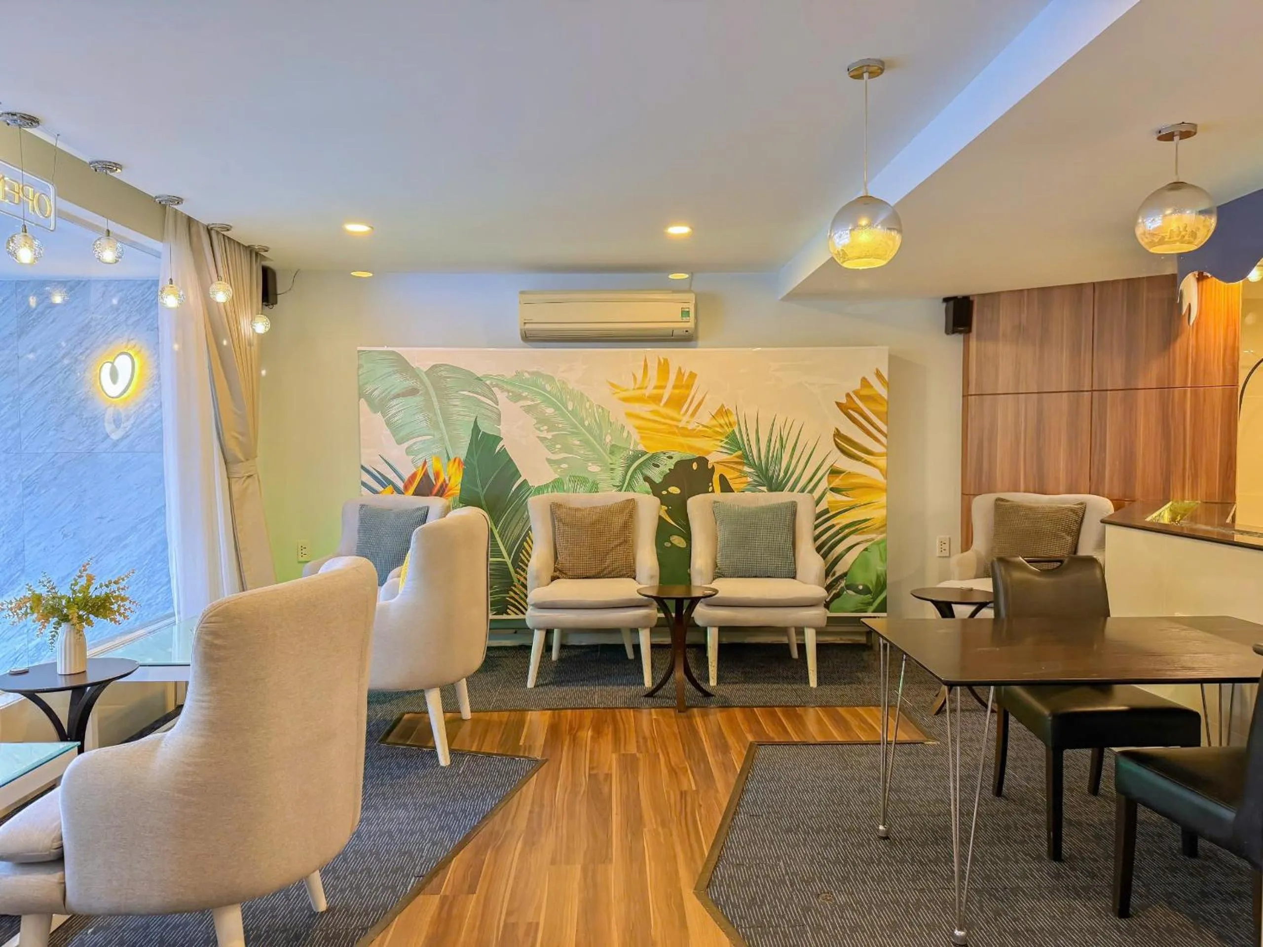 The Wind Mountainside Hotel