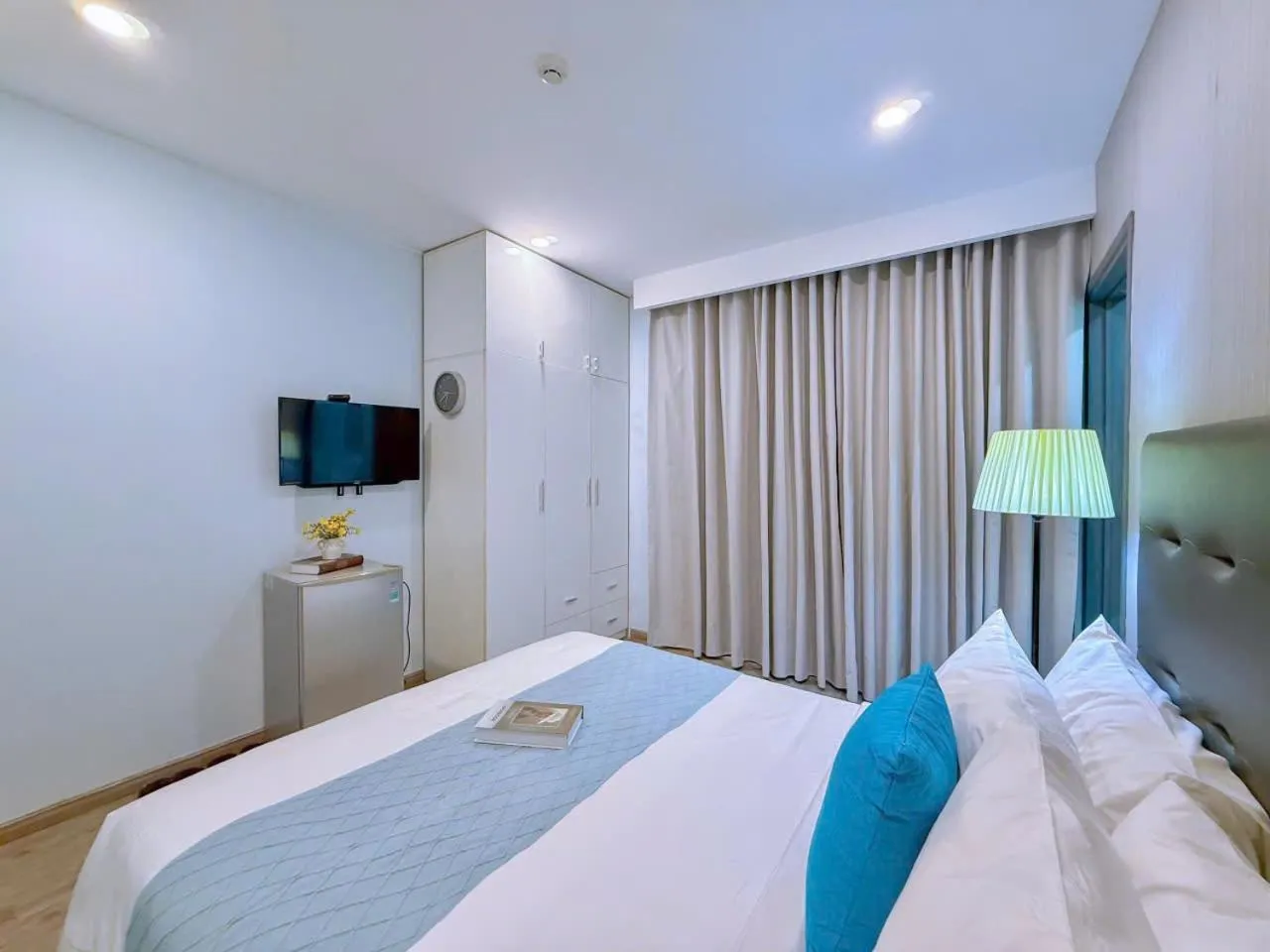 Bed in The Wind Mountainside Hotel