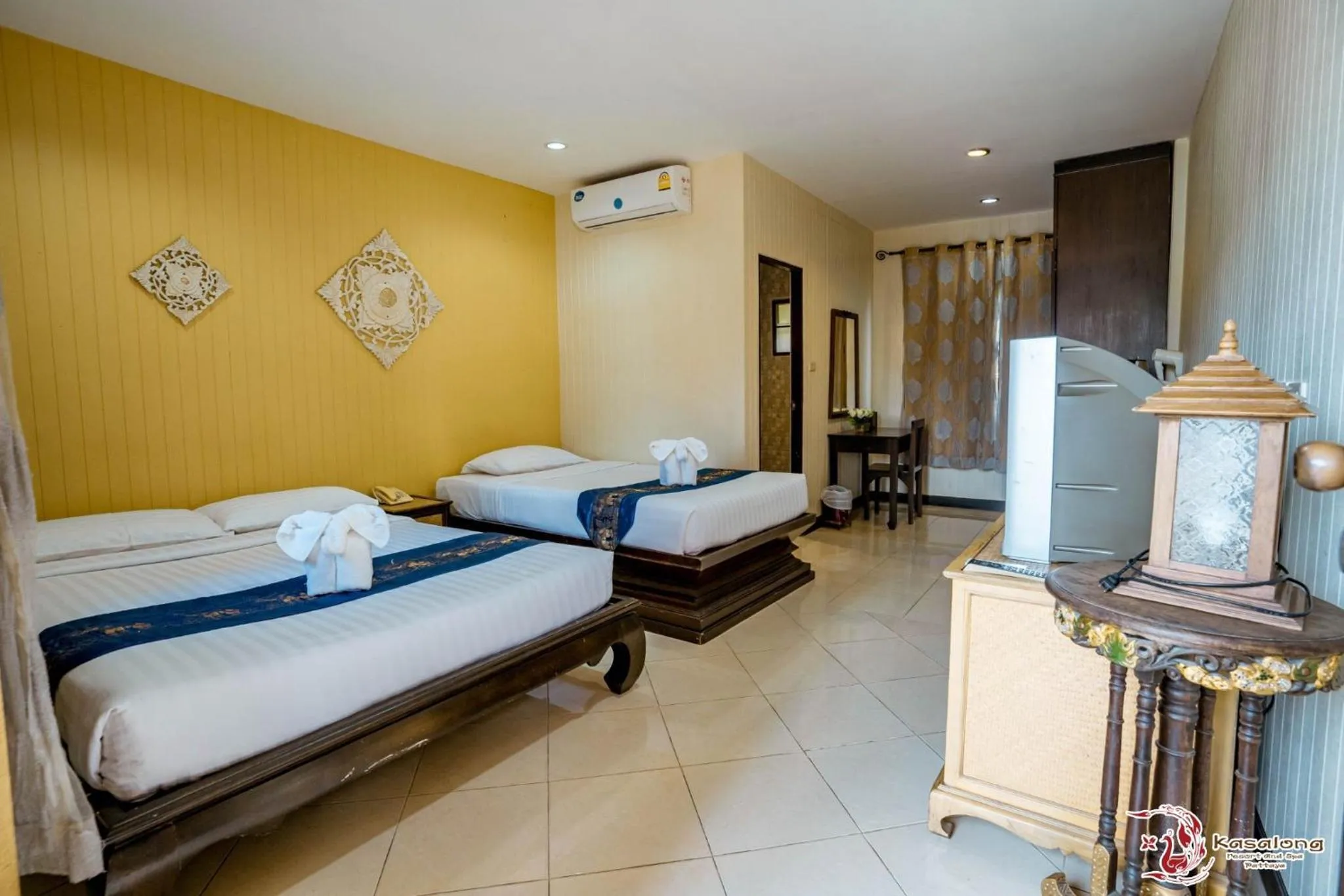 Property building, Bed in Kasalong Resort and Spa Pattaya