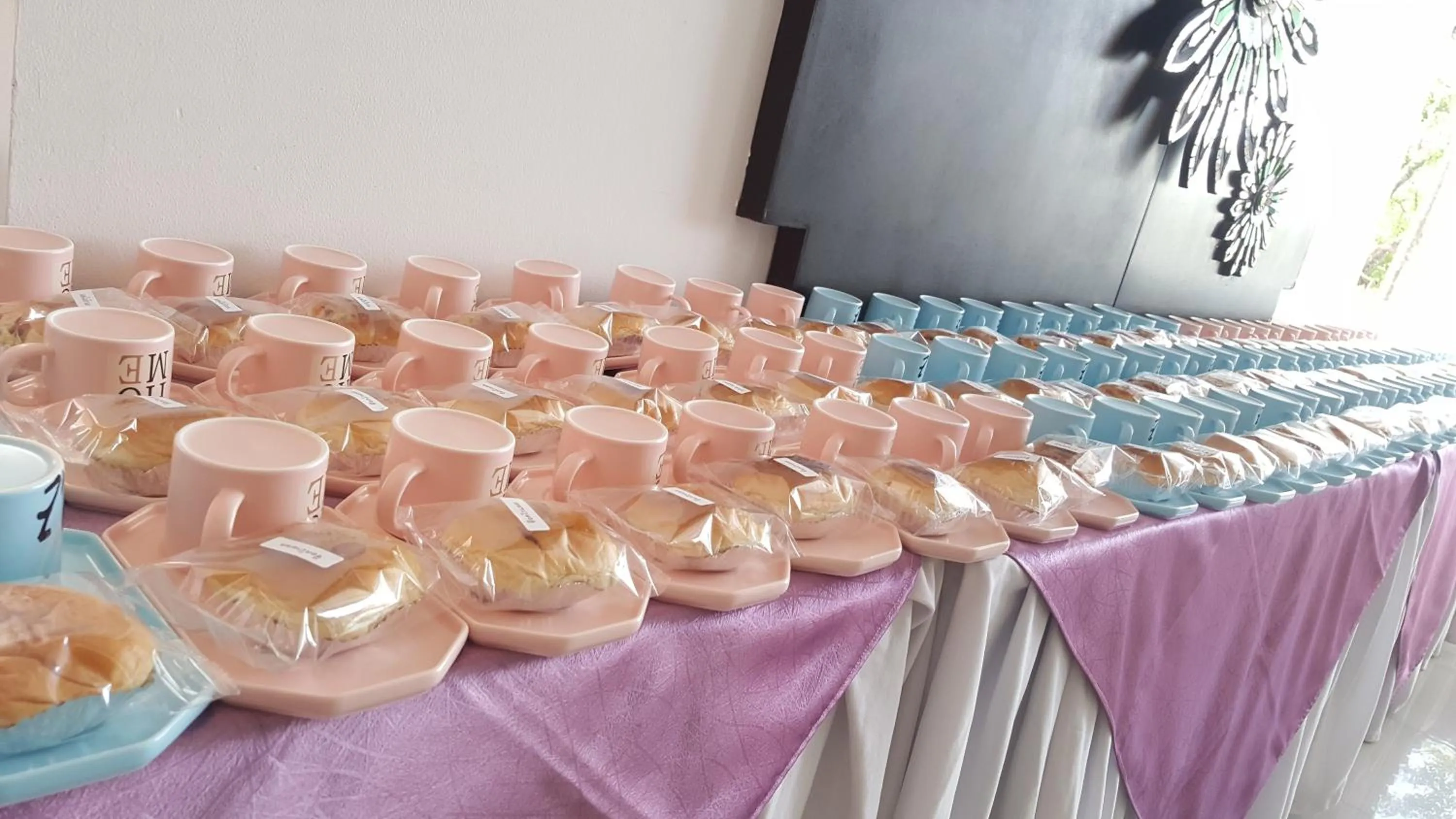 Food and drinks in Kasalong Resort and Spa Pattaya