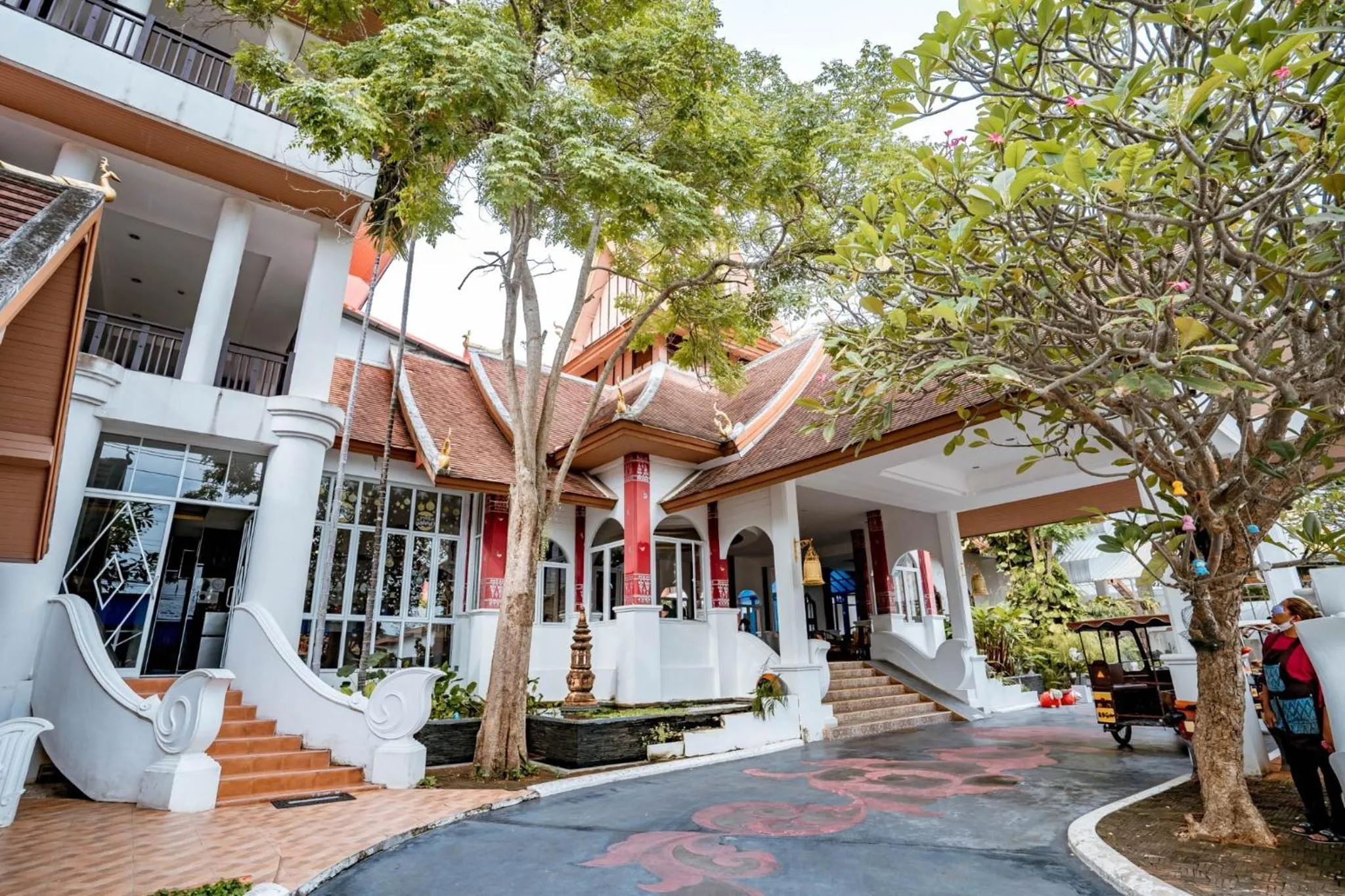 Facade/entrance in Kasalong Resort and Spa Pattaya