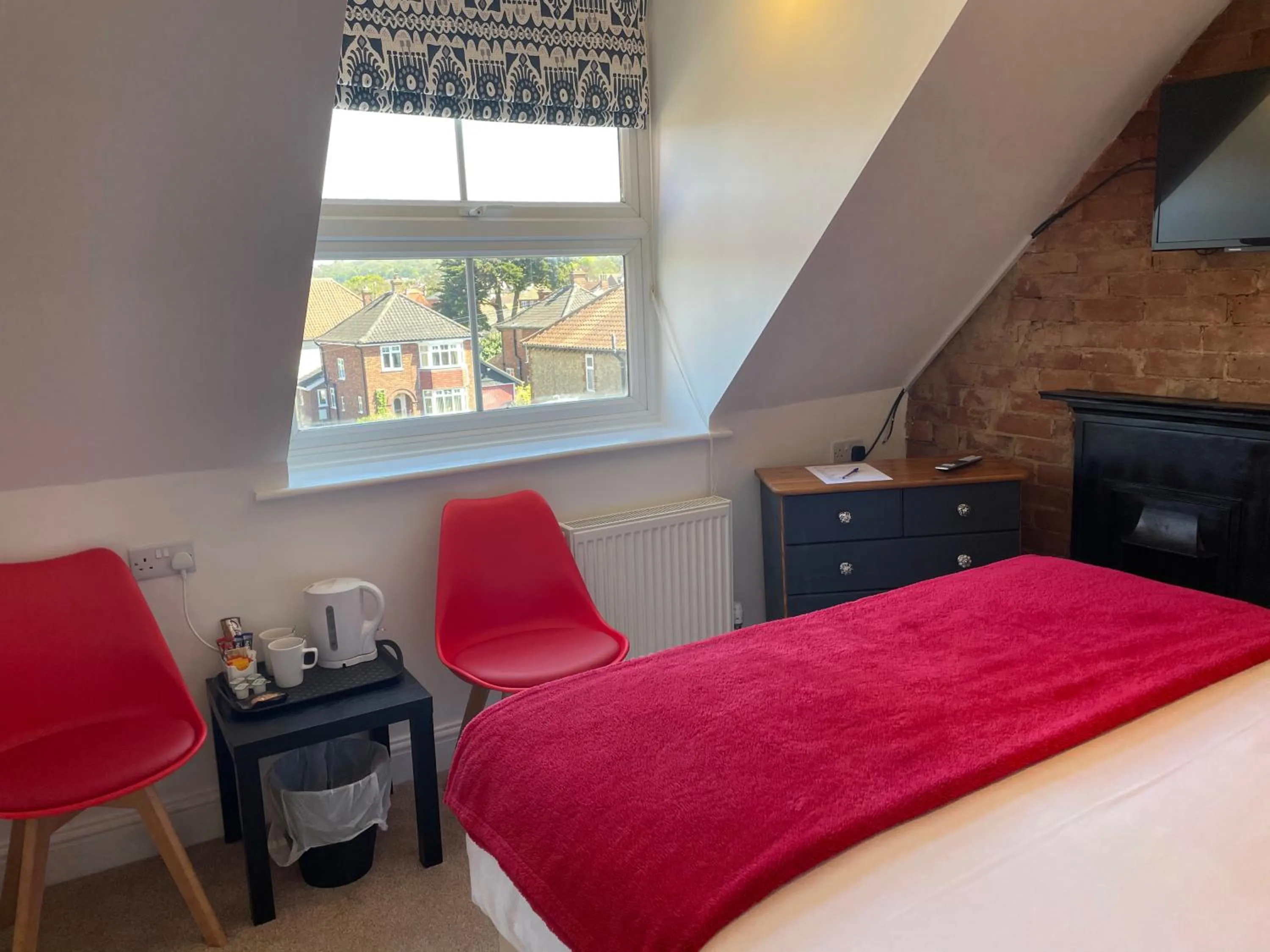 Bedroom, Bed in Holway House