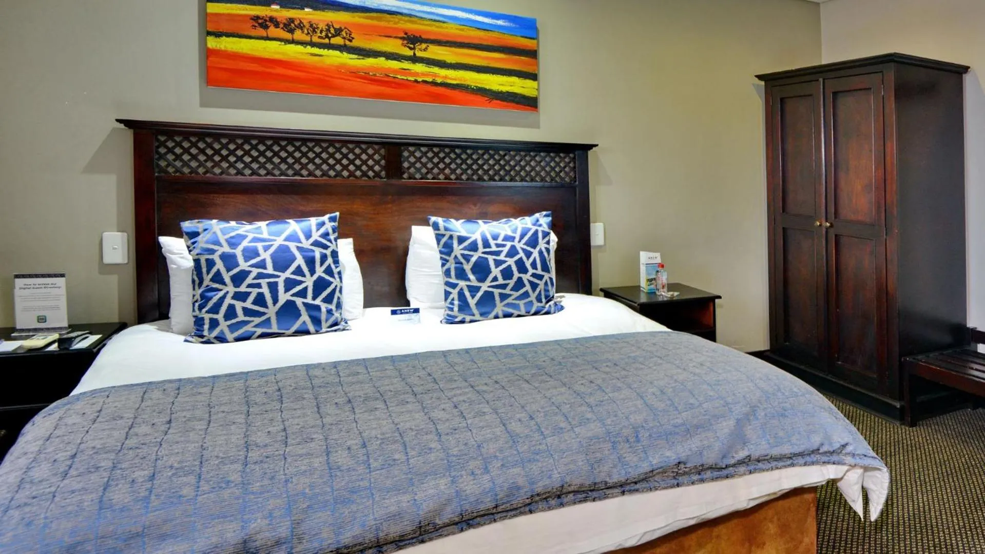 Bed in ANEW Hotel Witbank Emalahleni