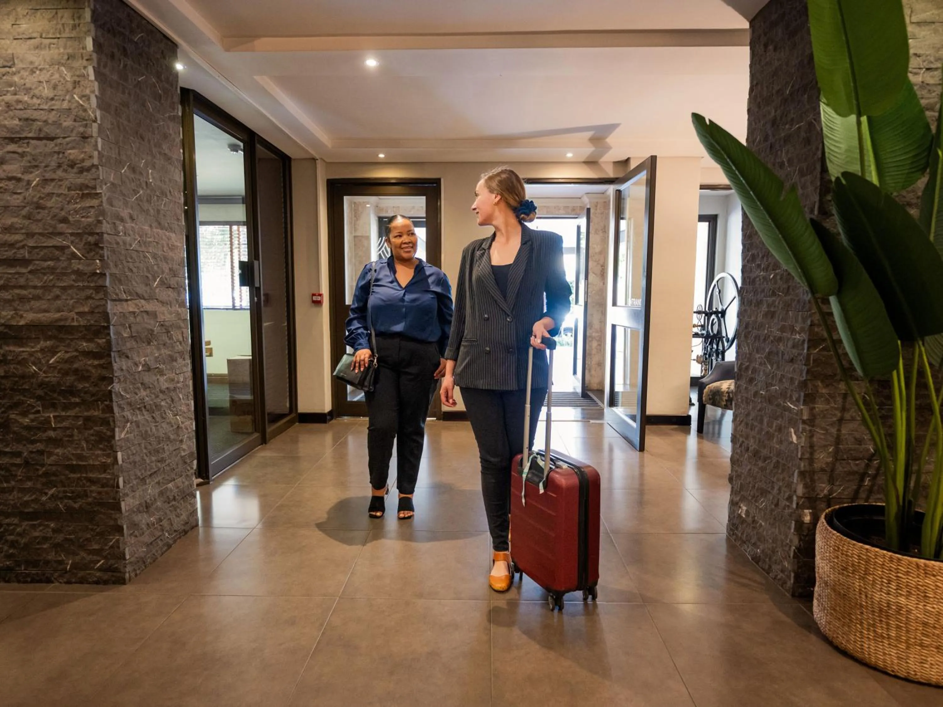 Lobby or reception in ANEW Hotel Witbank Emalahleni