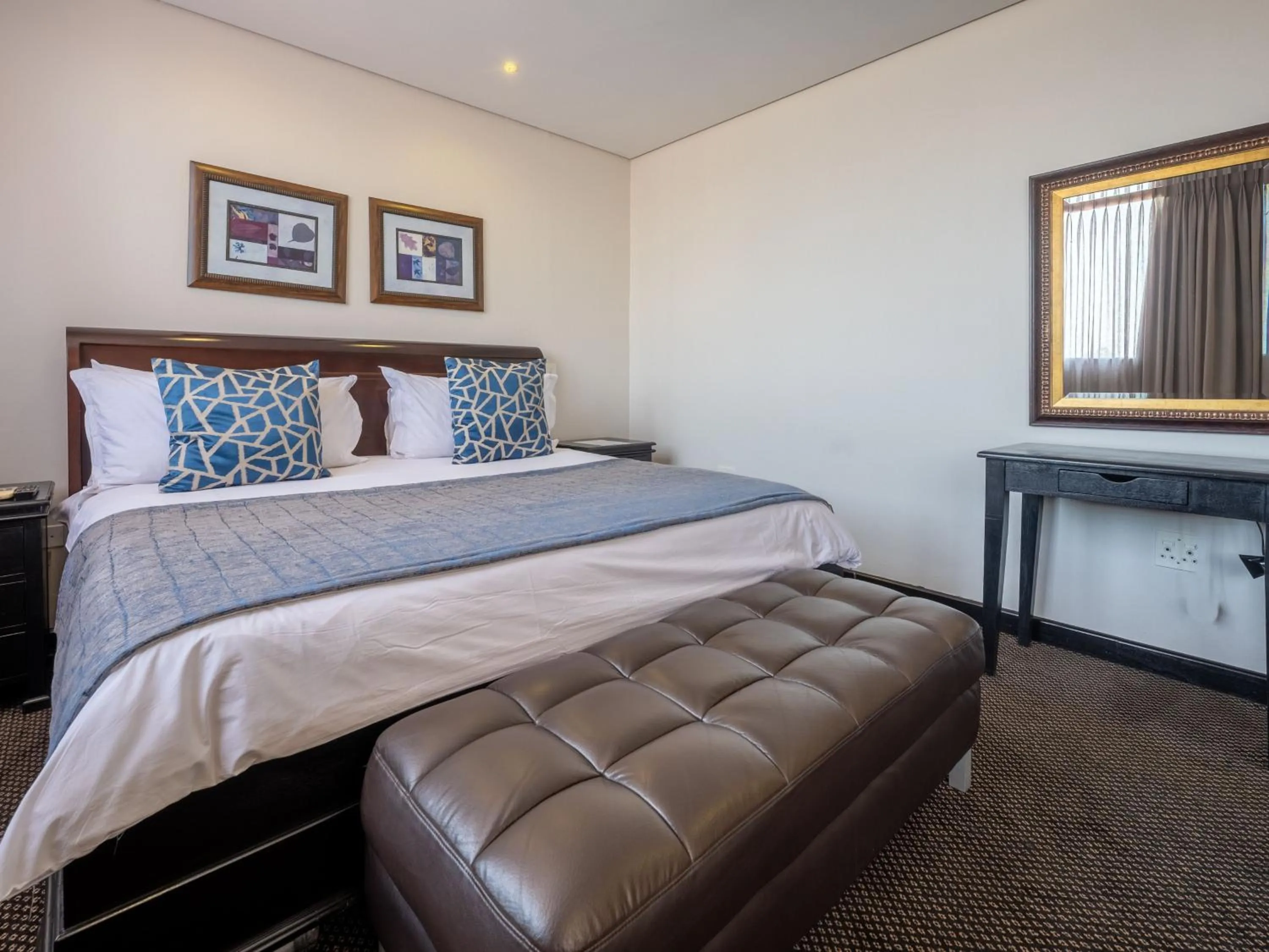 Bed in ANEW Hotel Witbank Emalahleni