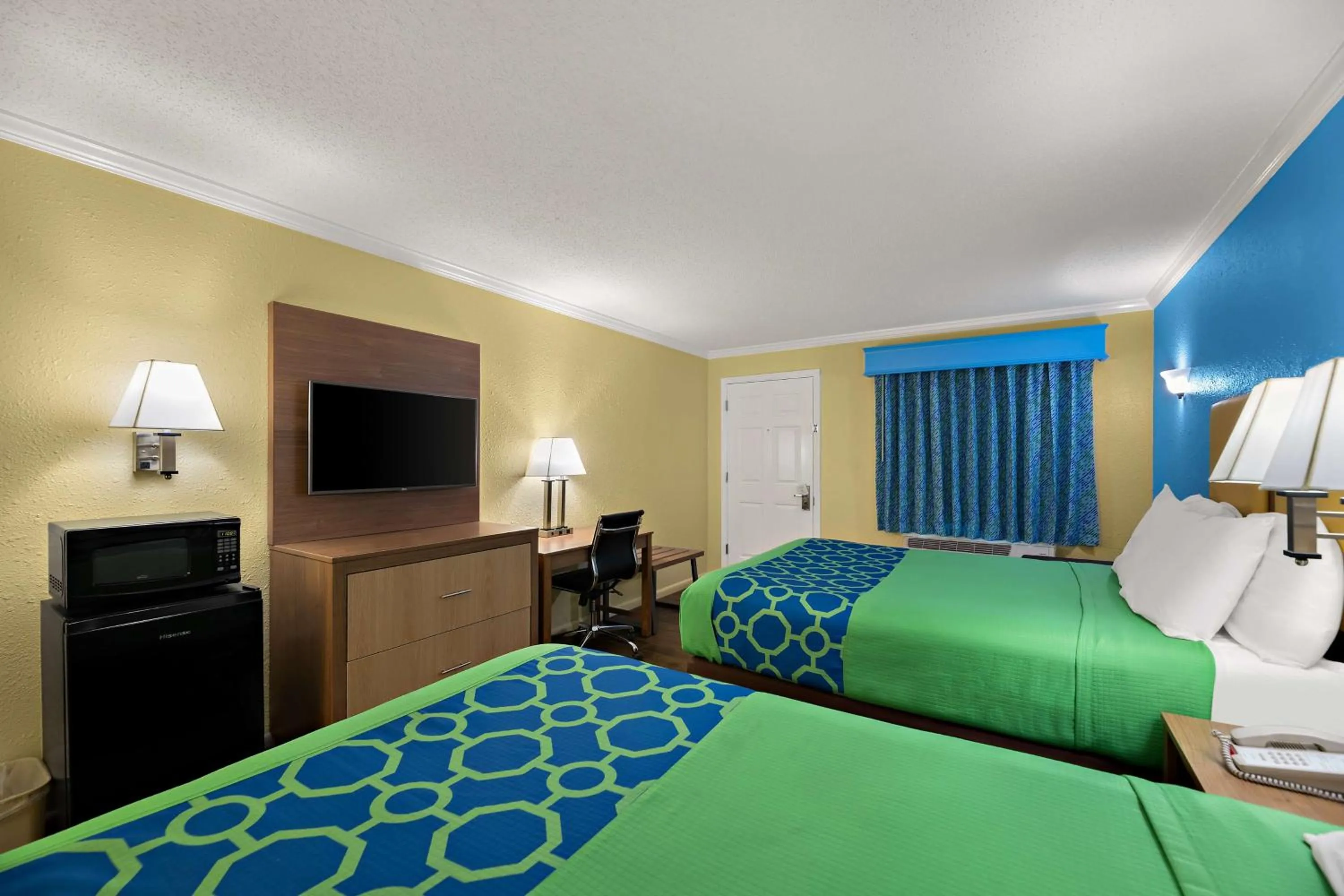 Bedroom, Bed in SureStay Hotel by Best Western Clermont Theme Park West