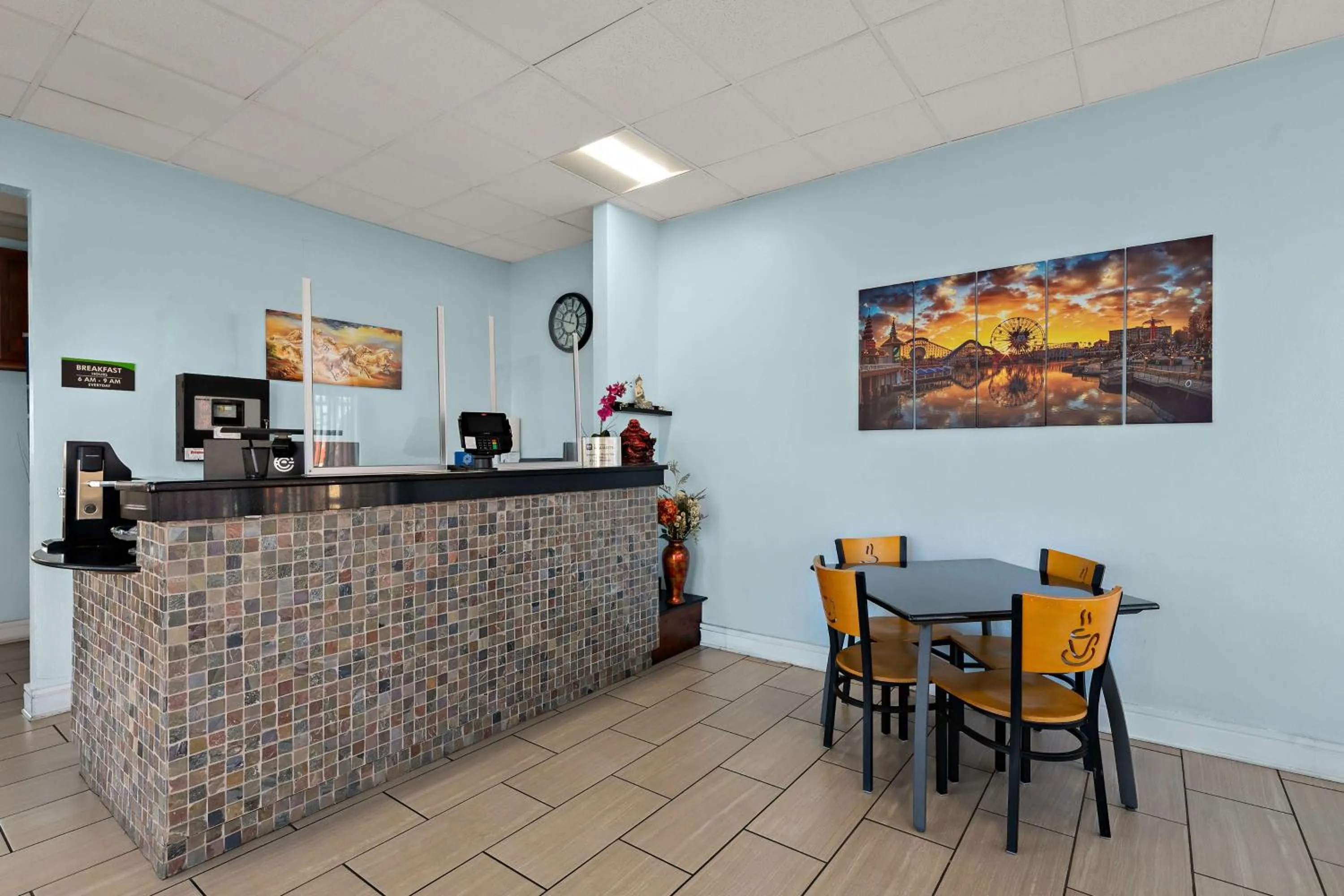 Lobby or reception in SureStay Hotel by Best Western Clermont Theme Park West