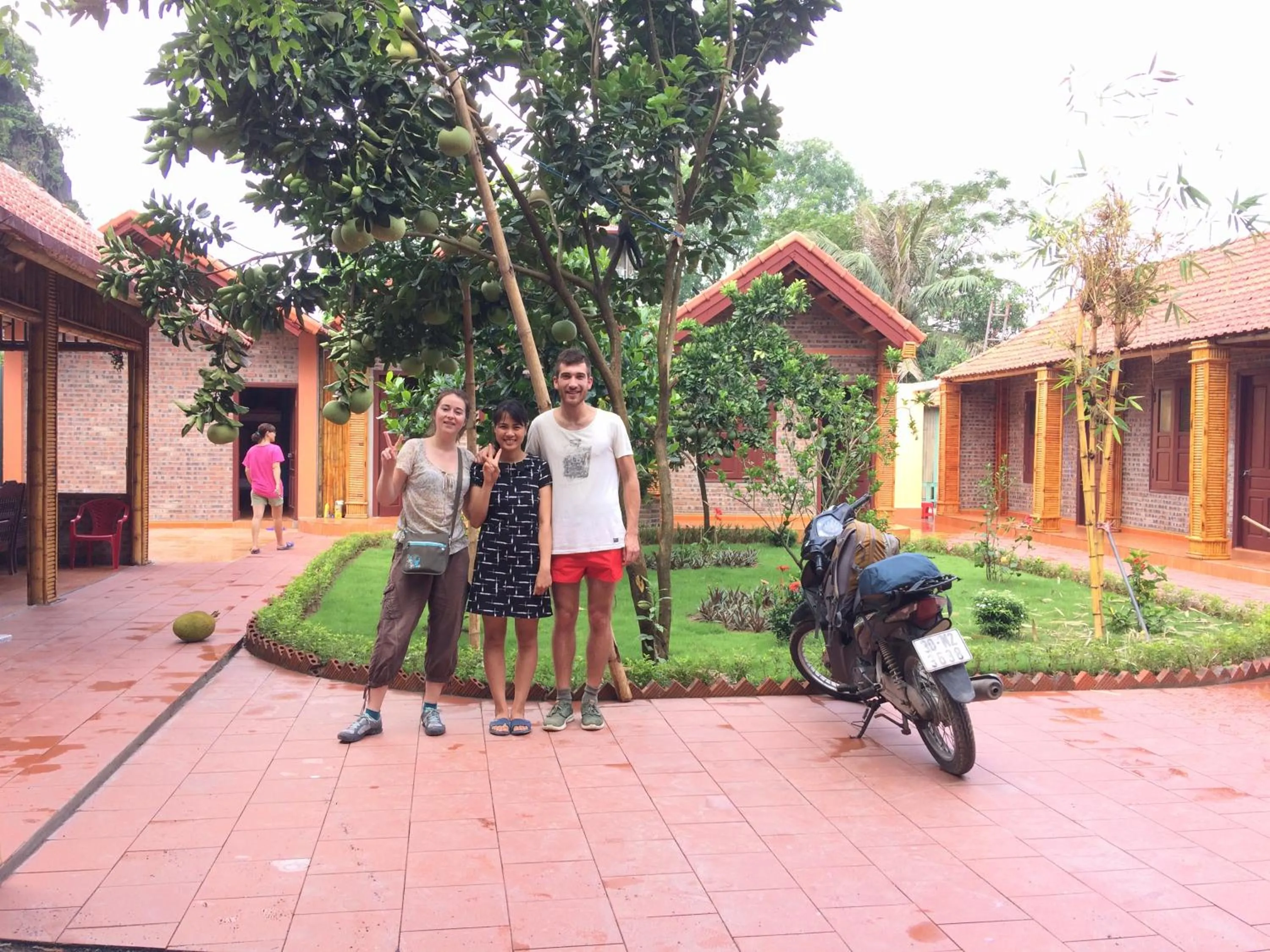 Guests in Tam Coc Westlake Homestay