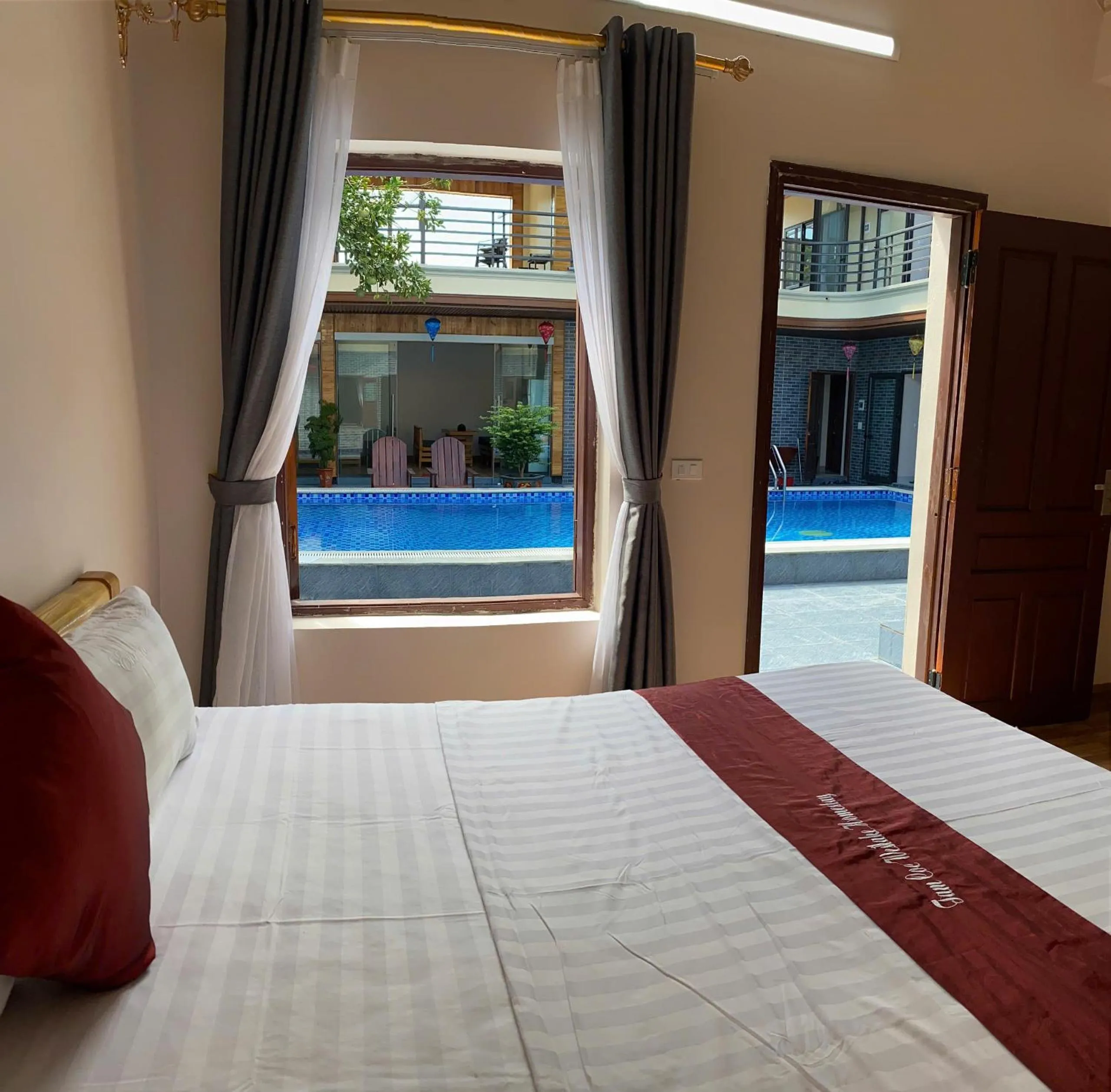 Pool view, Bed in Tam Coc Westlake Homestay