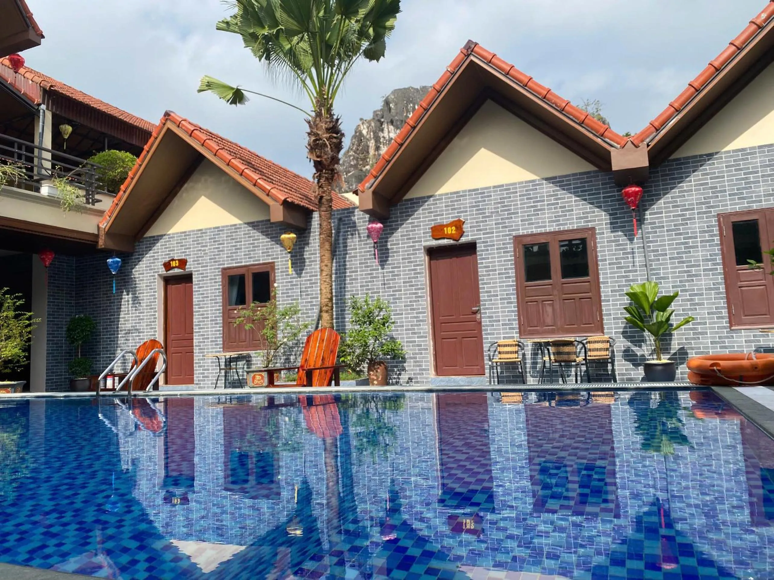 Swimming pool in Tam Coc Westlake Homestay