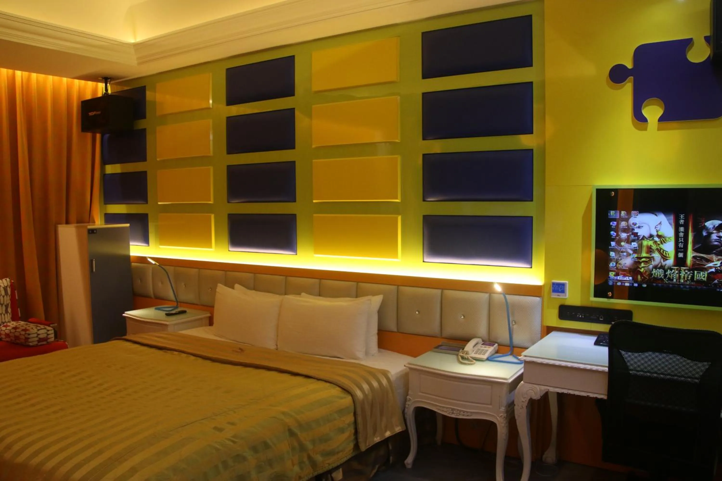 Bed in Kai-Hong Motel