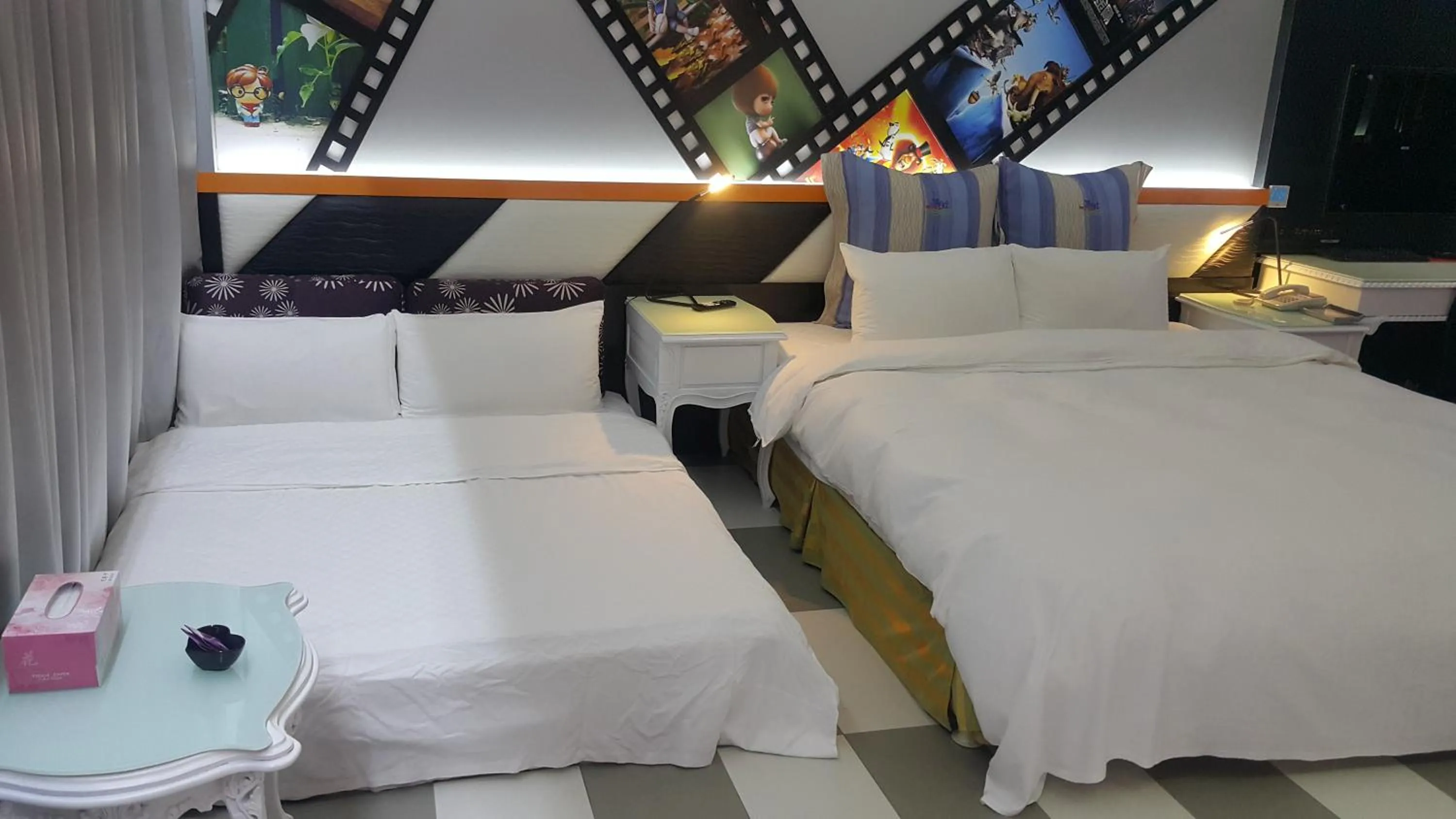 Bed in Kai-Hong Motel