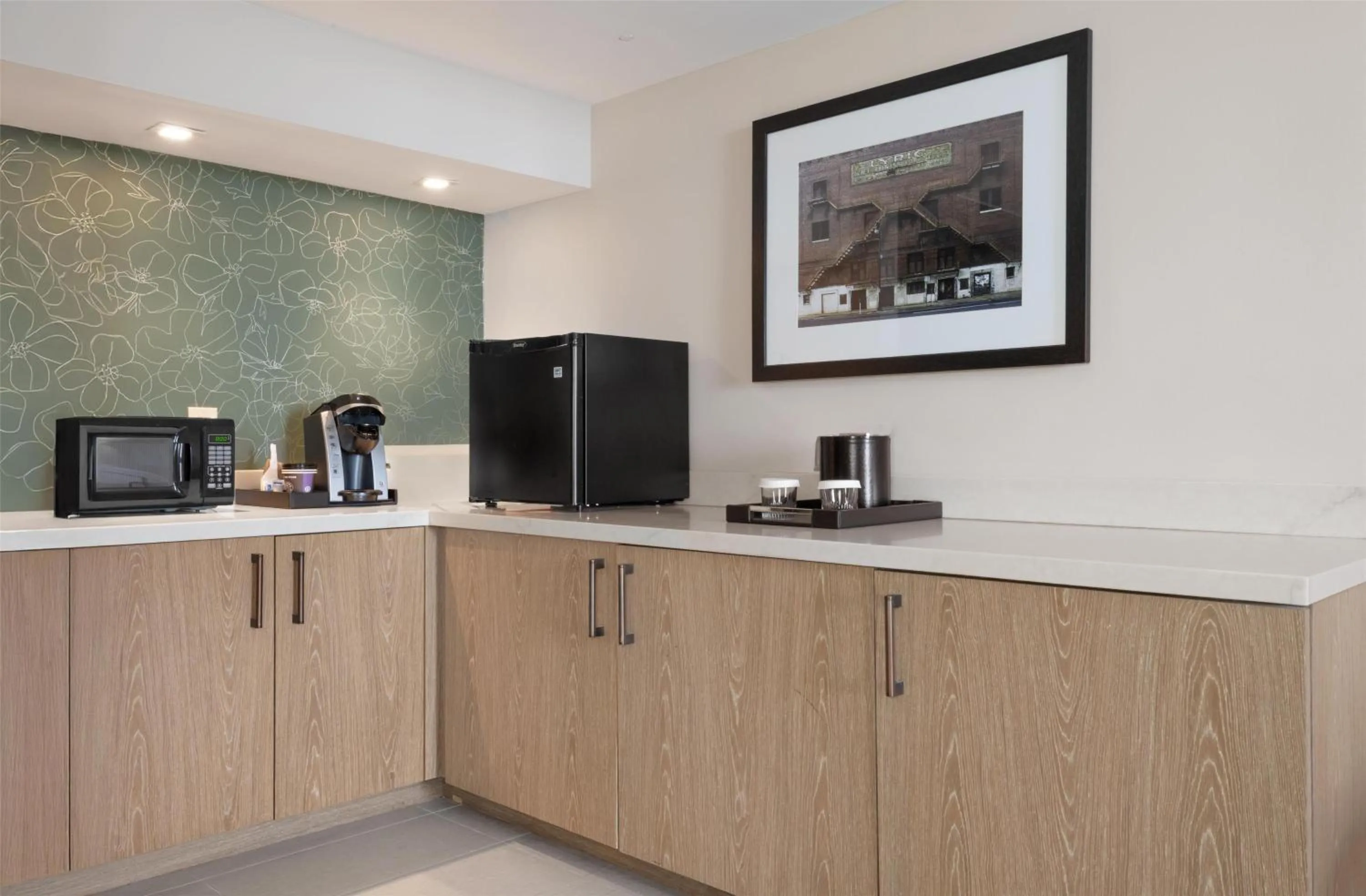 Kitchen or kitchenette in Hilton Birmingham Downtown at UAB