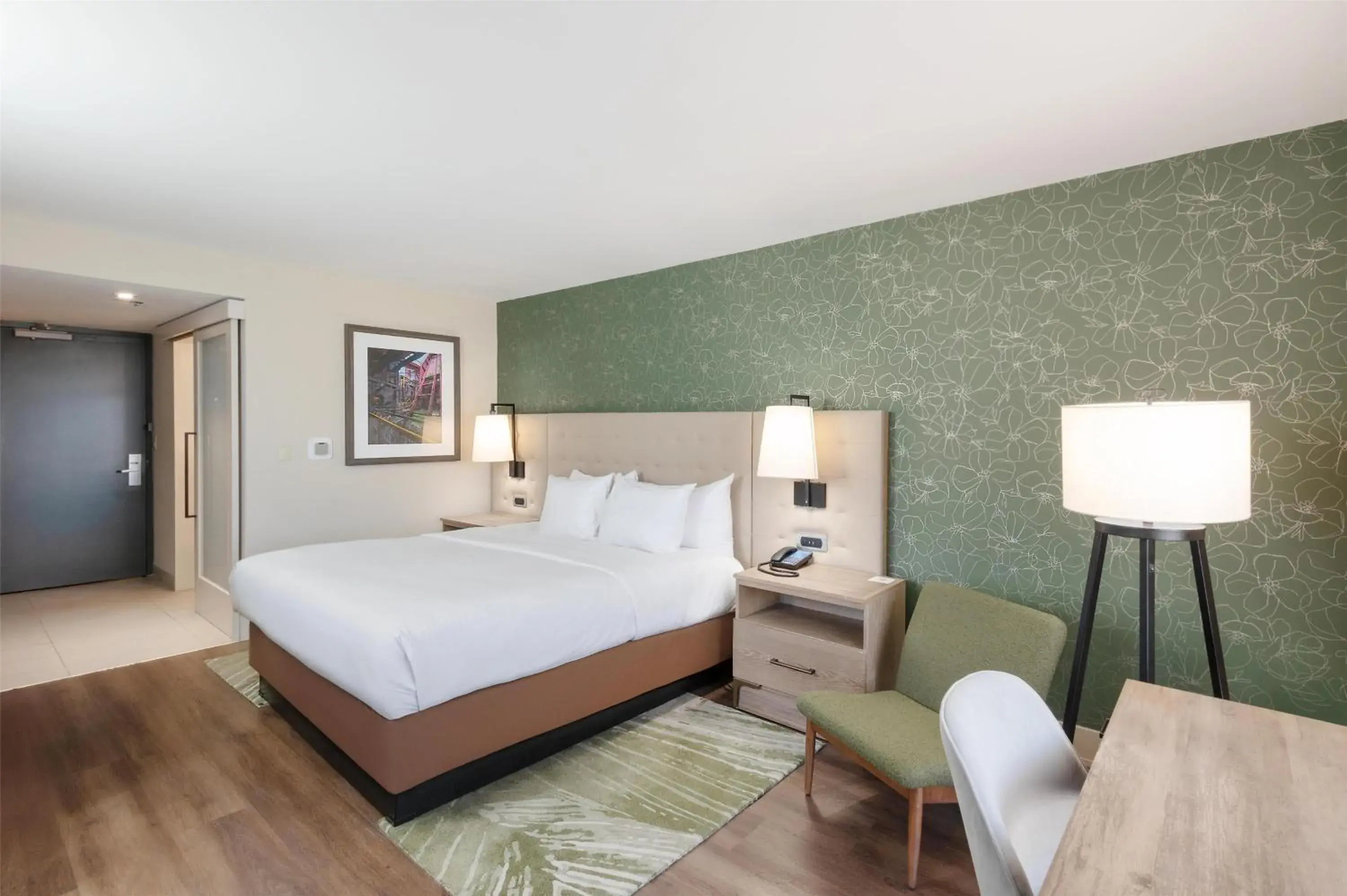 King Room in Hilton Birmingham Downtown at UAB King Room in Hilton Birmingham Downtown at UAB