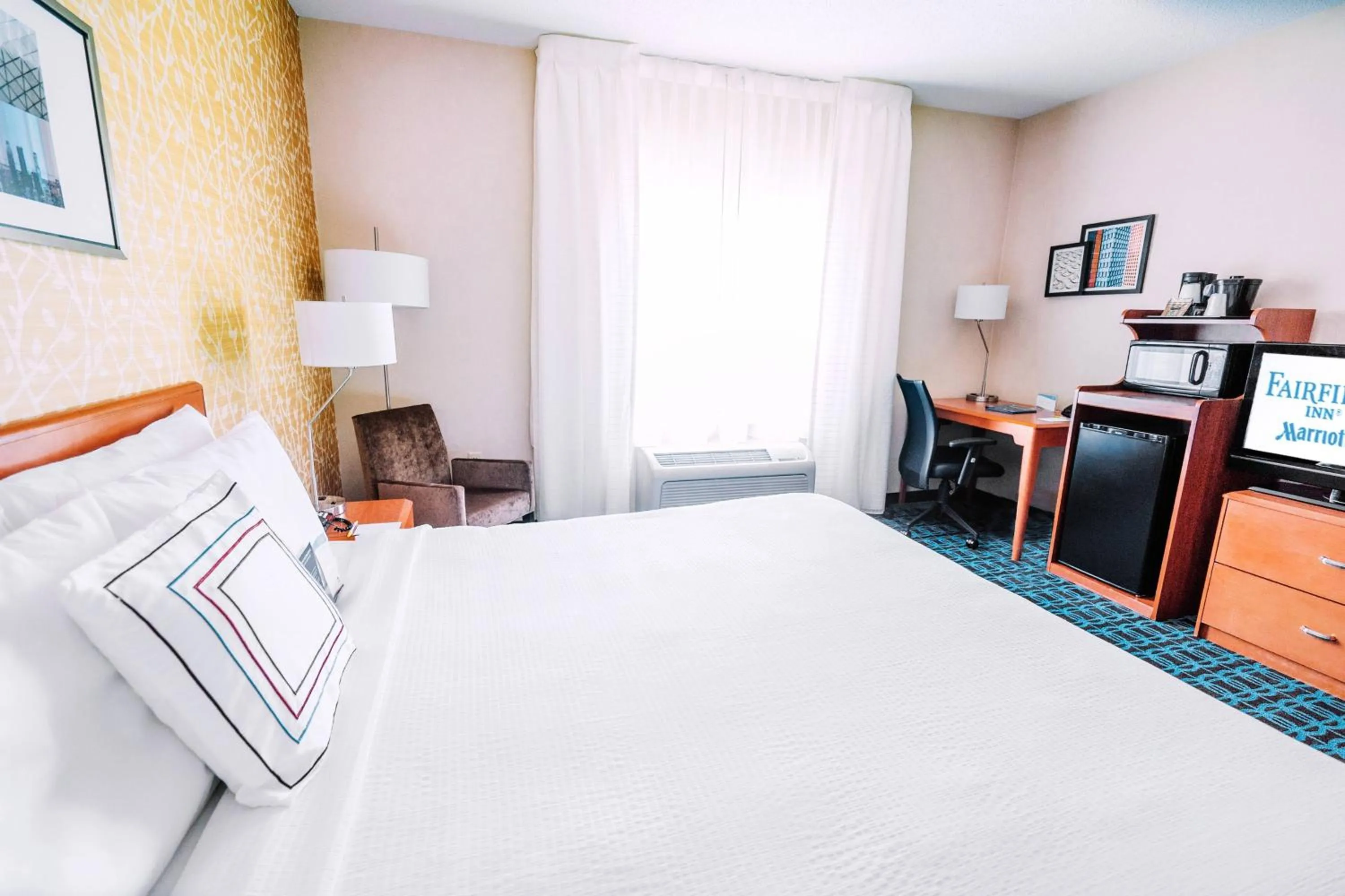 King Room in Fairfield by Marriott Medford Long Island