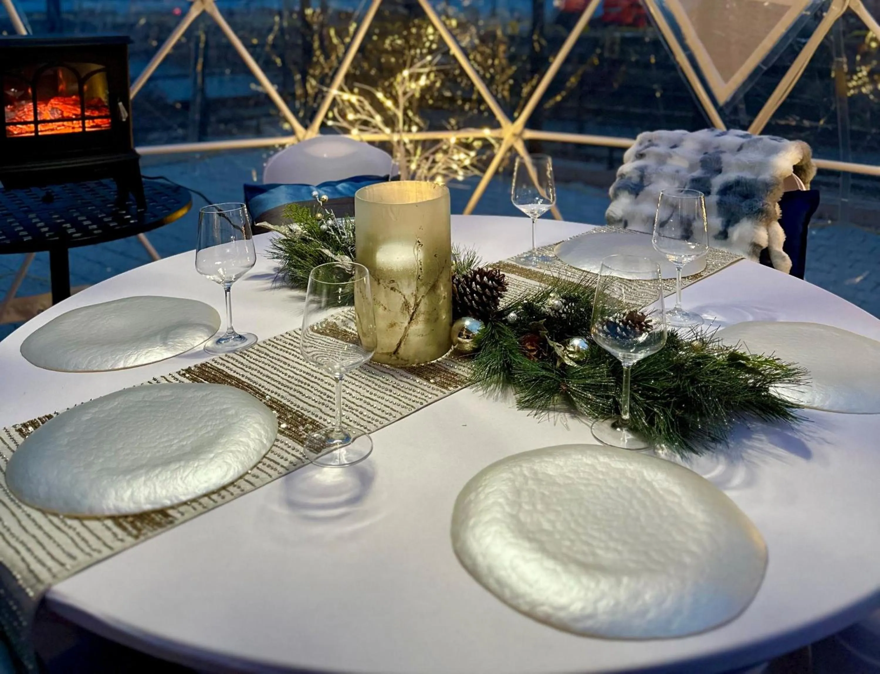 Restaurant/places to eat in Holiday Inn Kingston - Waterfront by IHG