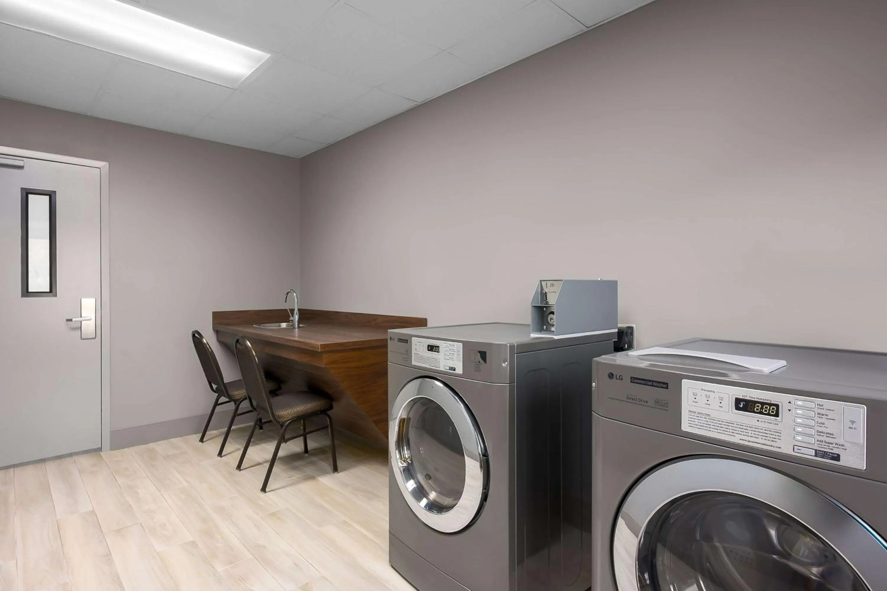 laundry in Hampton Inn & Suites Birmingham-Pelham - I-65
