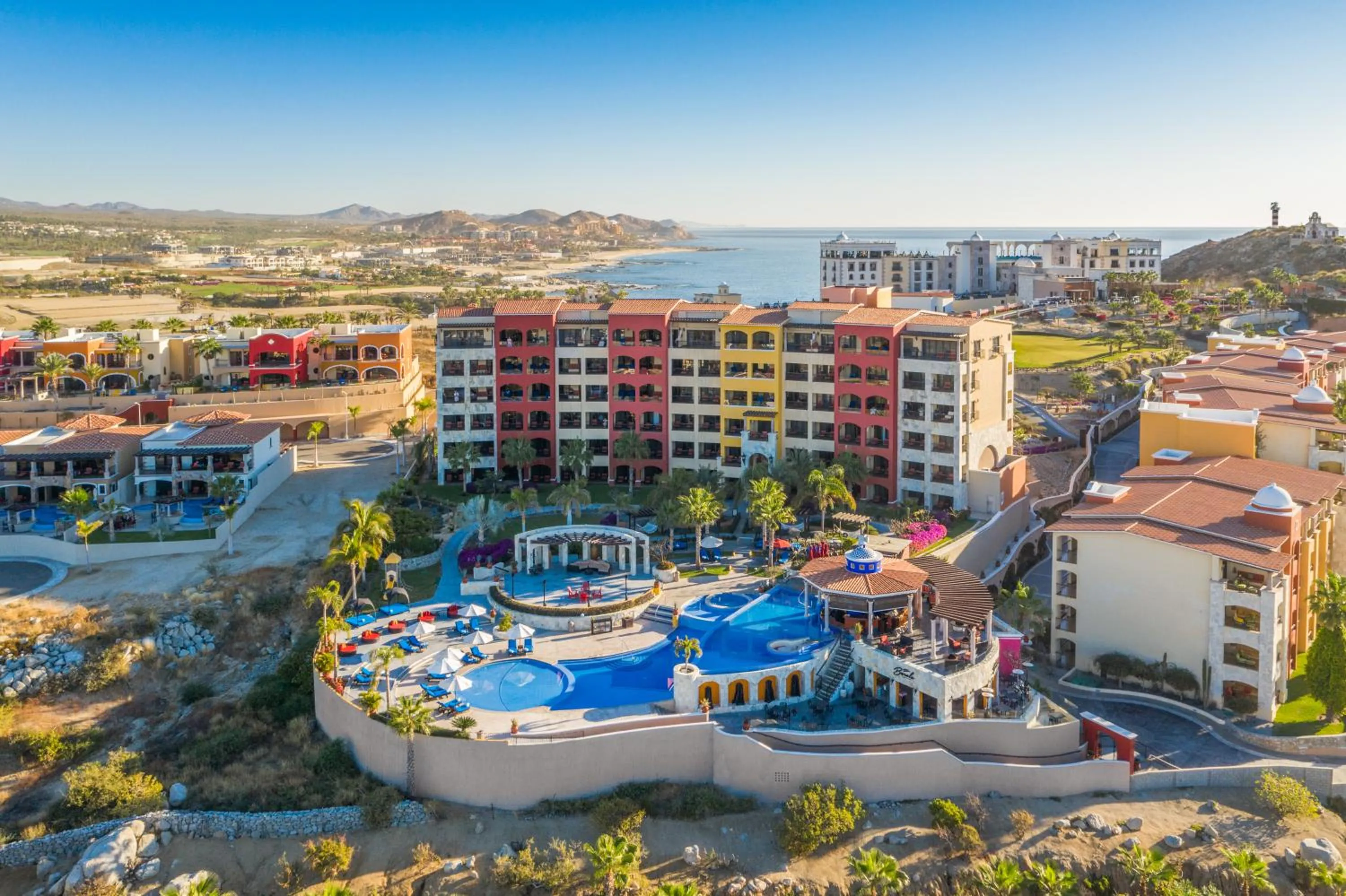 Swimming pool in Hacienda Encantada Resort & Spa