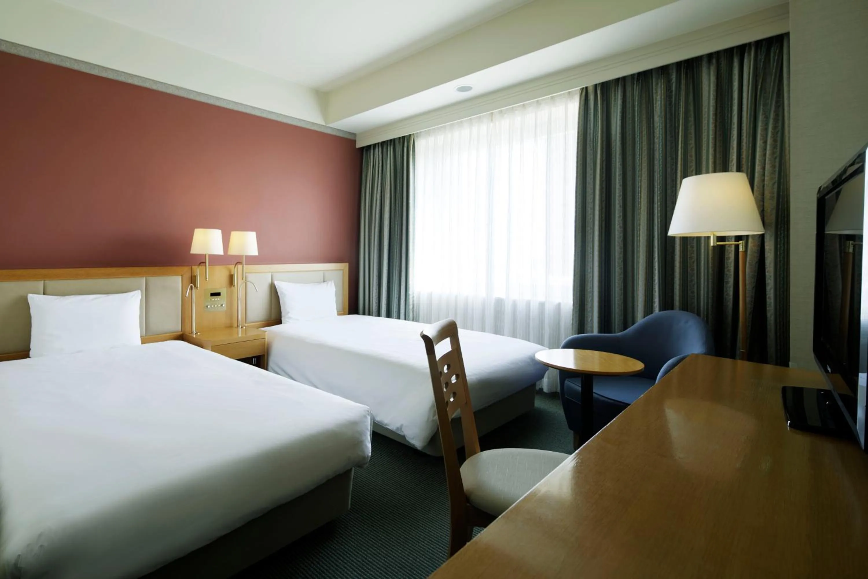 Bed in The Mark Grand Hotel