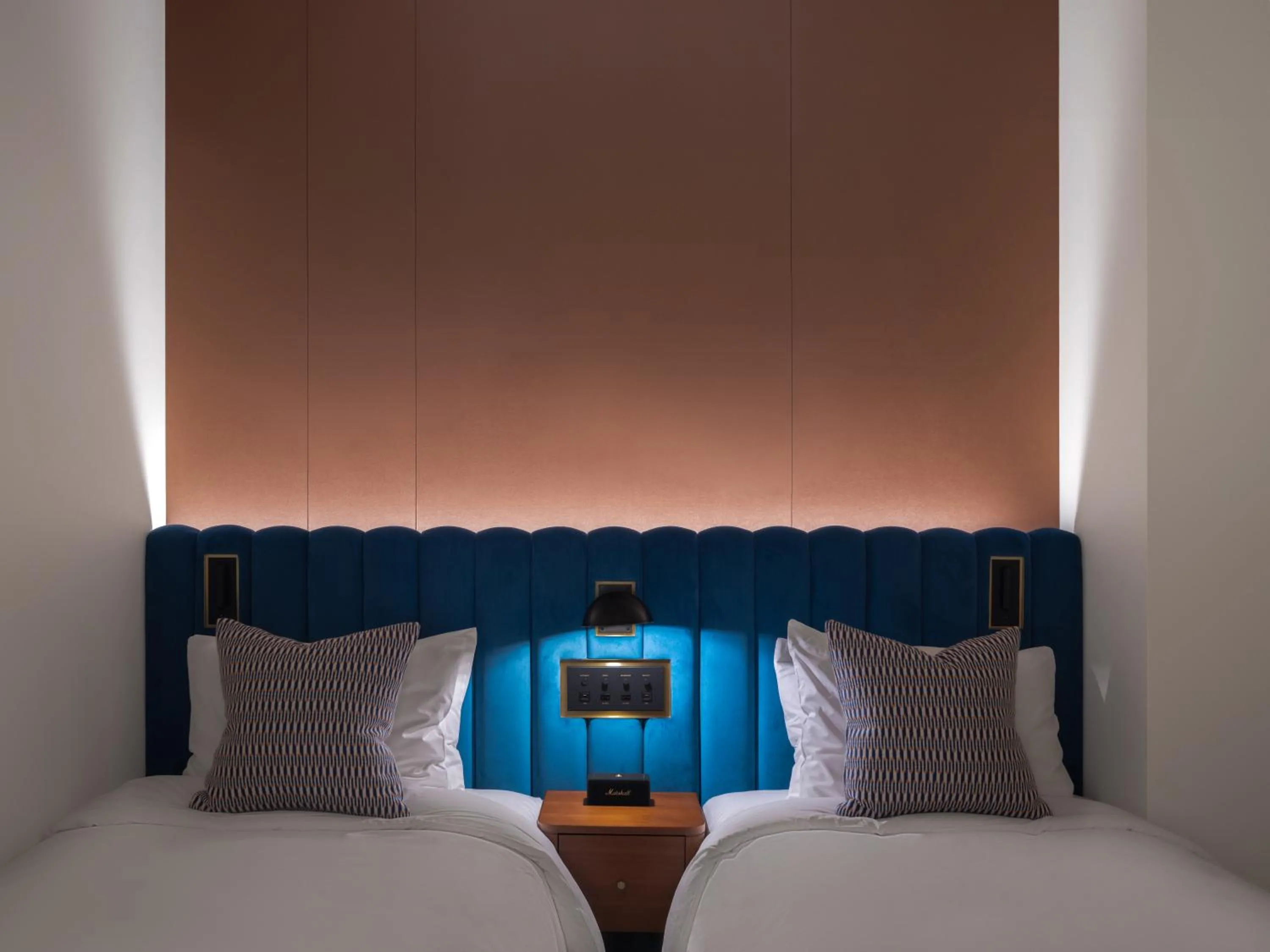 Photo of the whole room, Bed in The Mark Grand Hotel