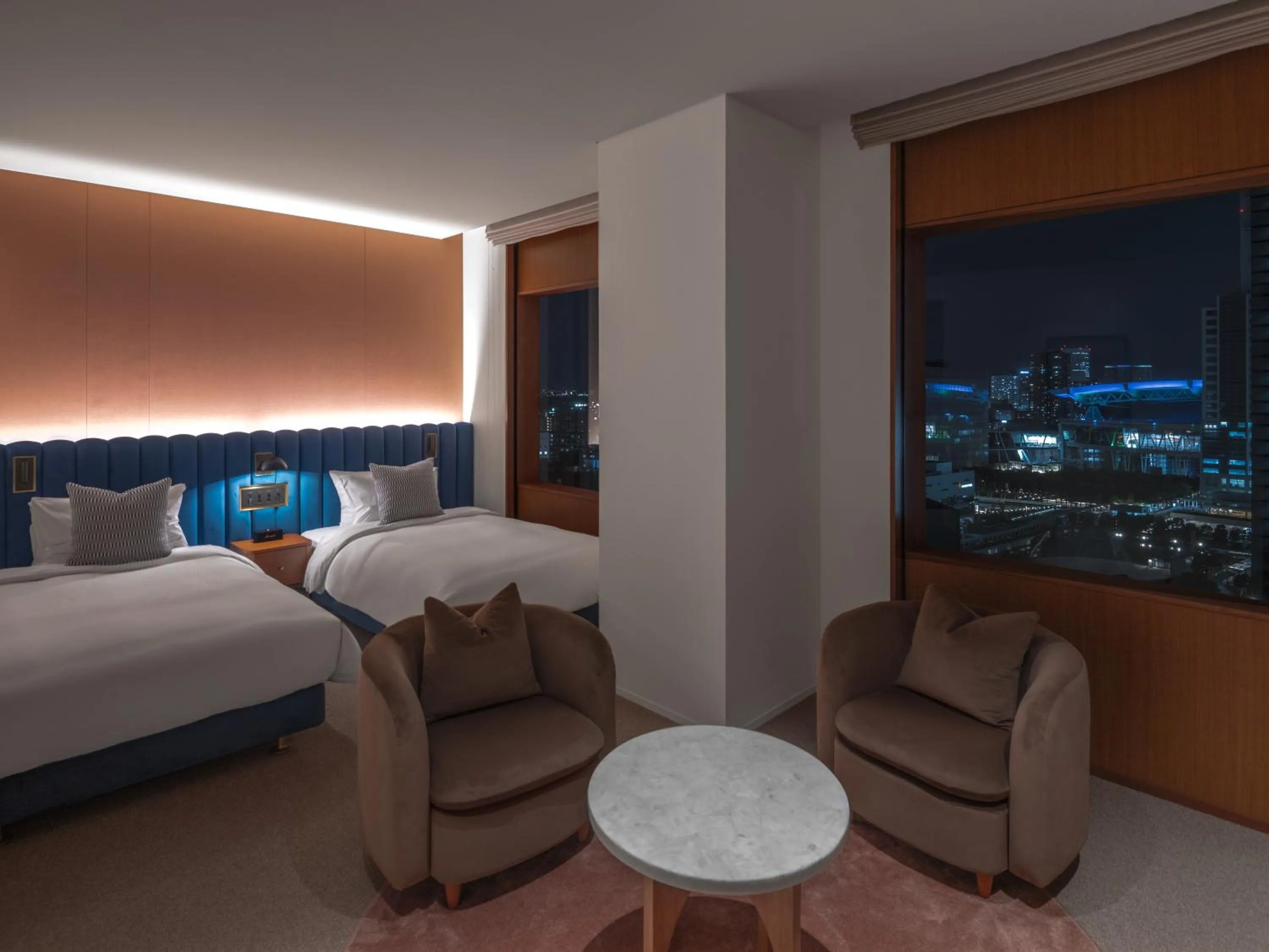 Night, Bed in The Mark Grand Hotel