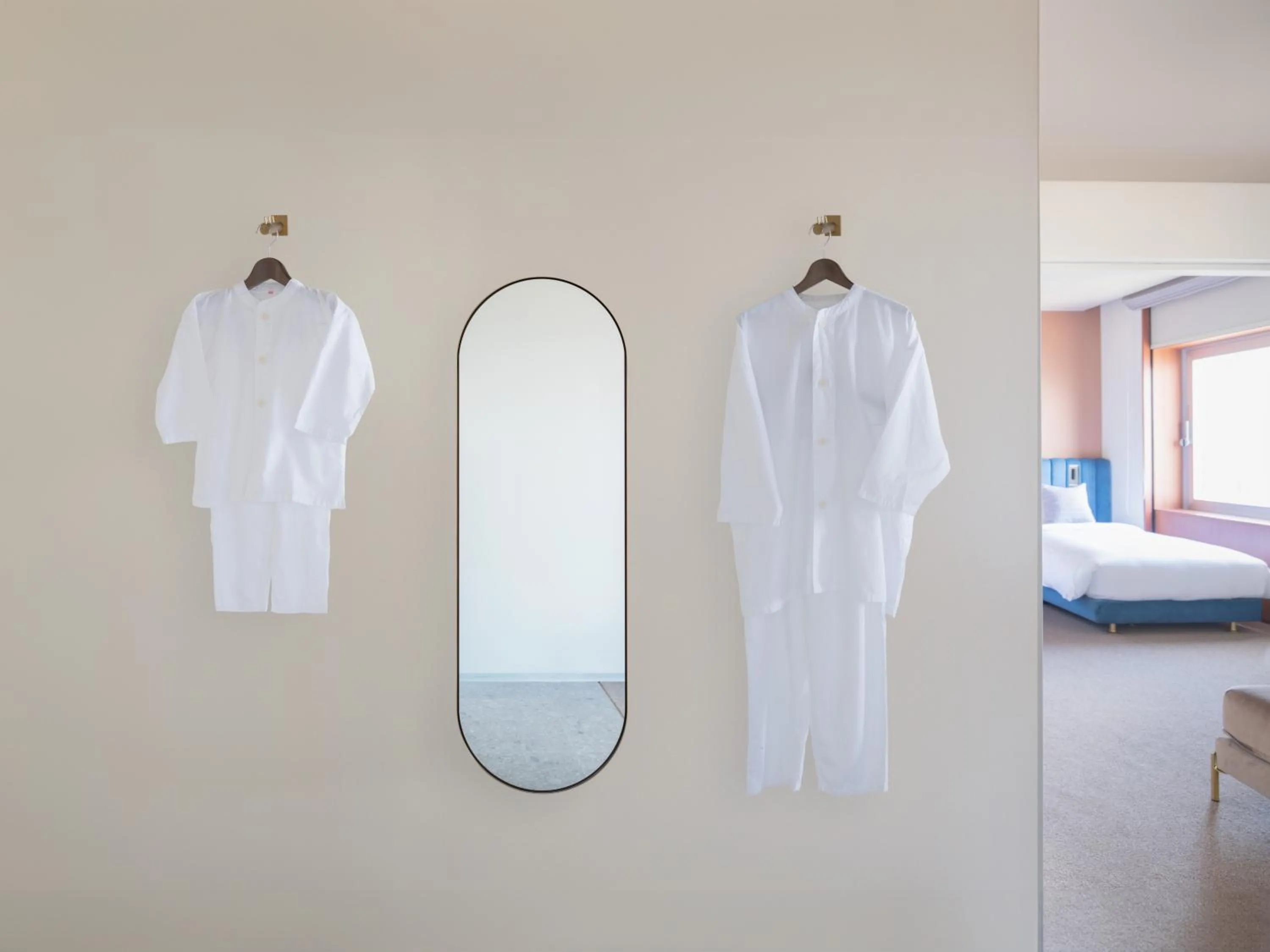 Photo of the whole room, Bed in The Mark Grand Hotel