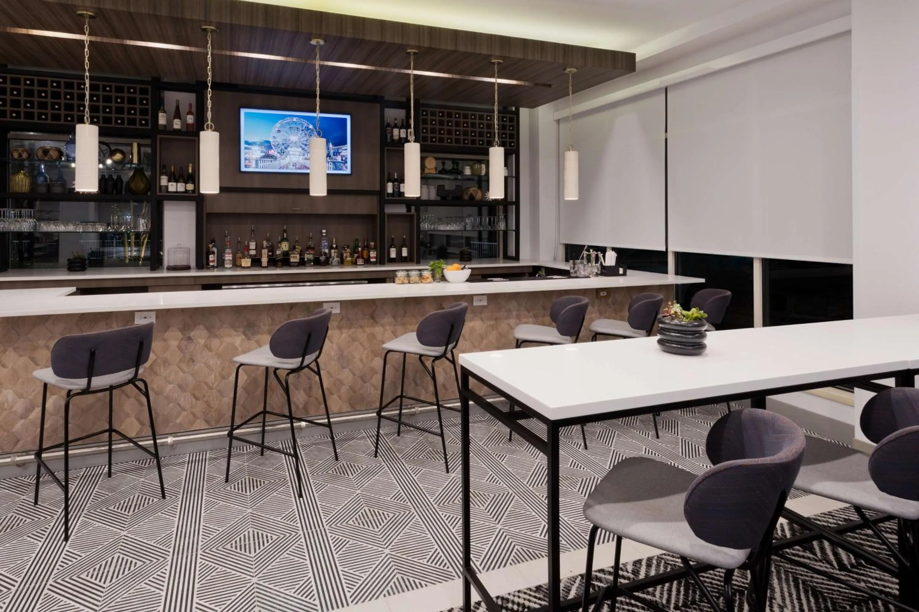 Lobby or reception in Hilton Garden Inn Birmingham/Lakeshore Drive