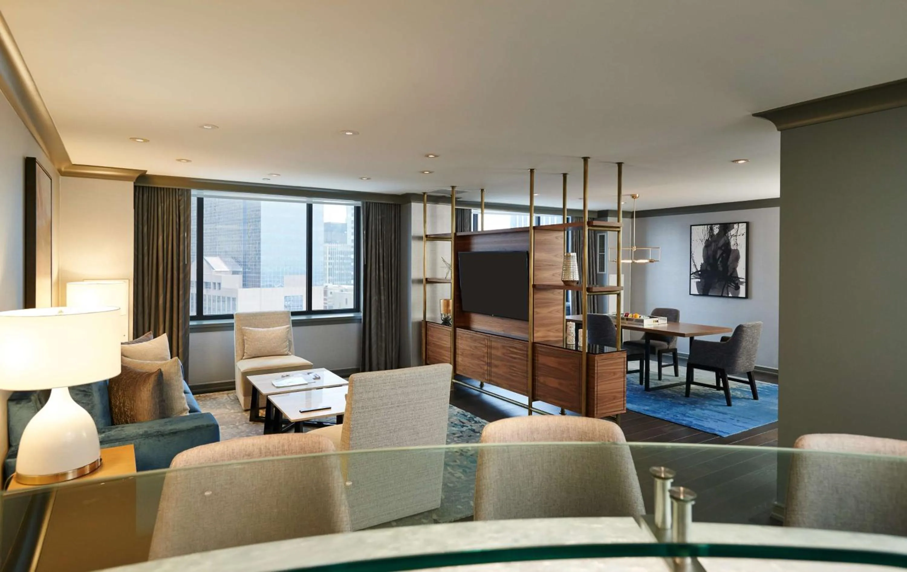 Living room in The Lofton Hotel Minneapolis, Tapestry Collection by Hilton