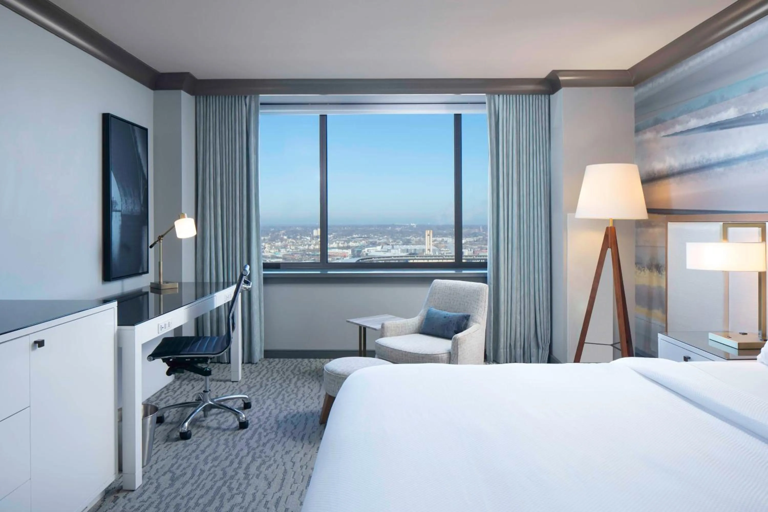 Bed in The Lofton Hotel Minneapolis, Tapestry Collection by Hilton