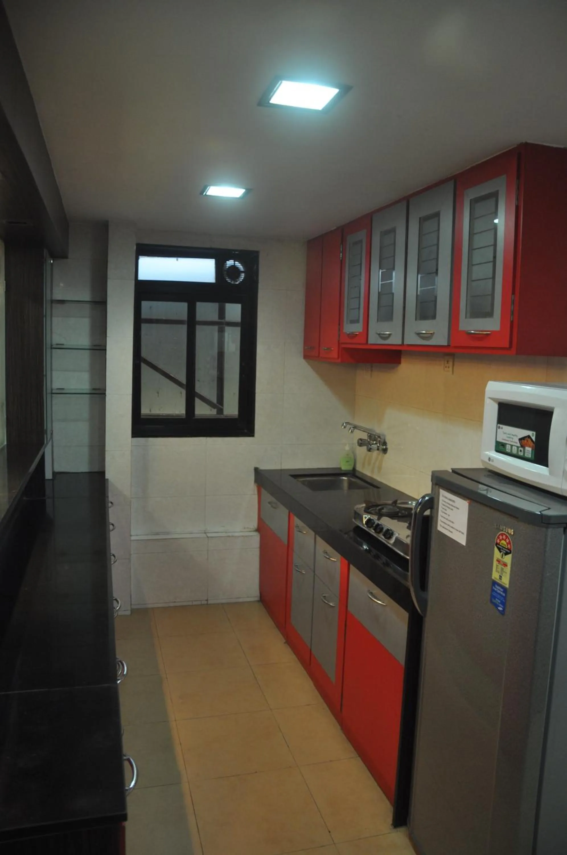 Kitchen or kitchenette in Hotel Metro Palace Bandra