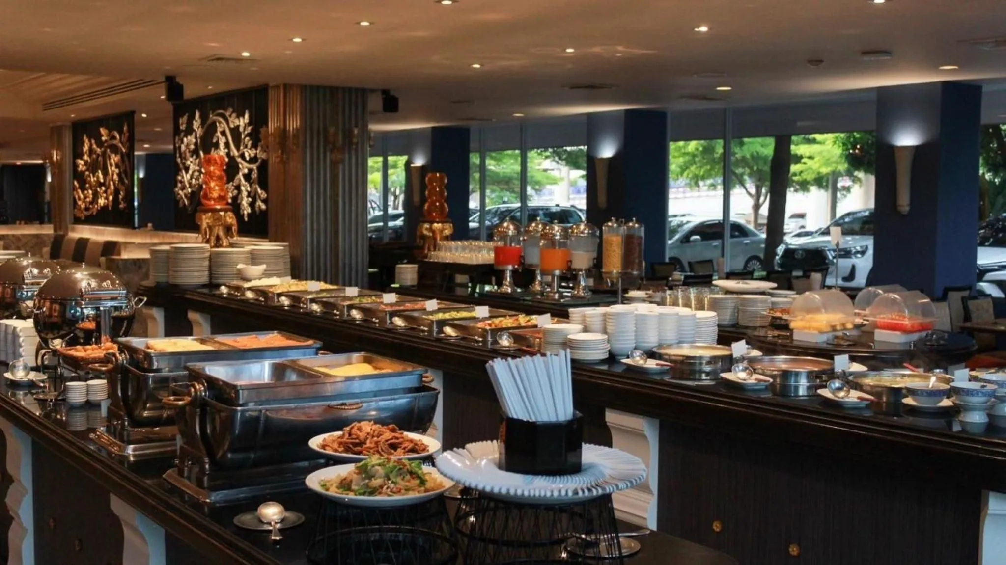 Breakfast in Krungsri River Hotel