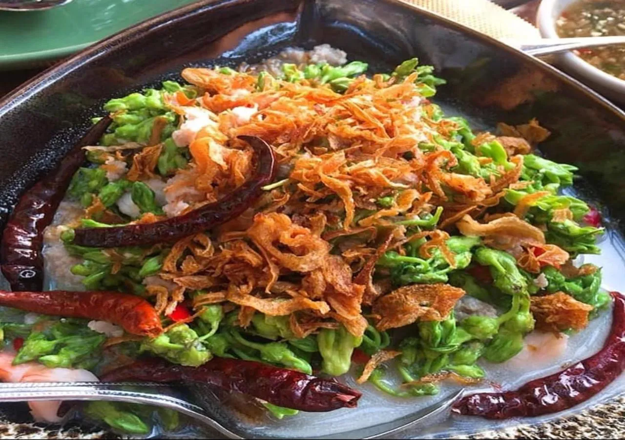 Food in Krungsri River Hotel