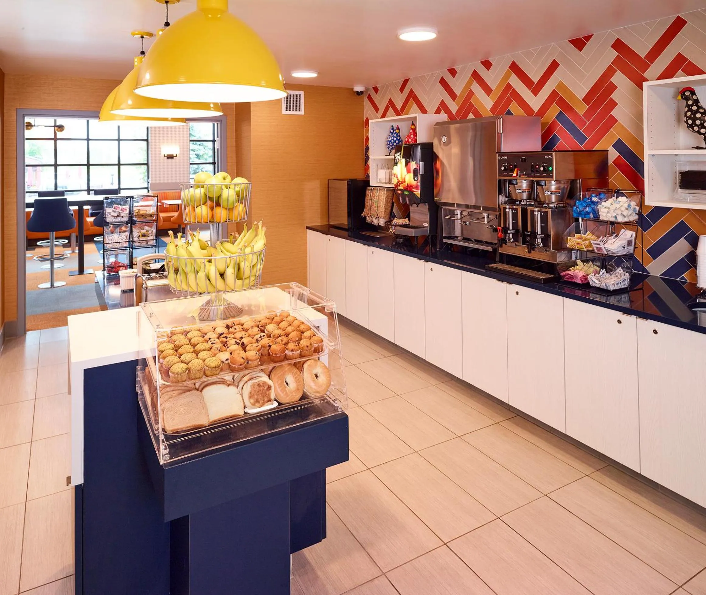 Buffet breakfast in LivINN Hotel Minneapolis South / Burnsville