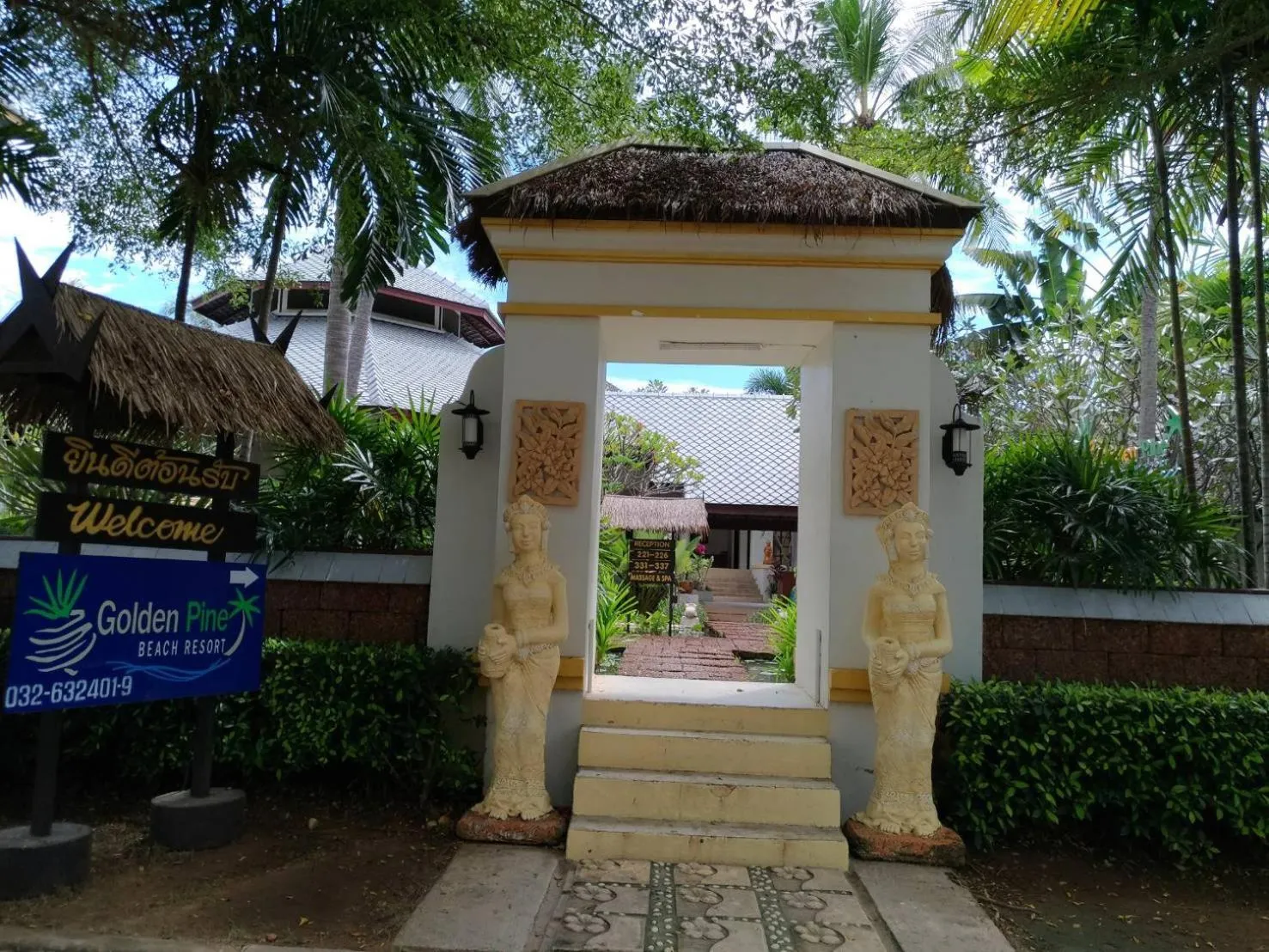 Garden in Golden Pine Beach Resort
