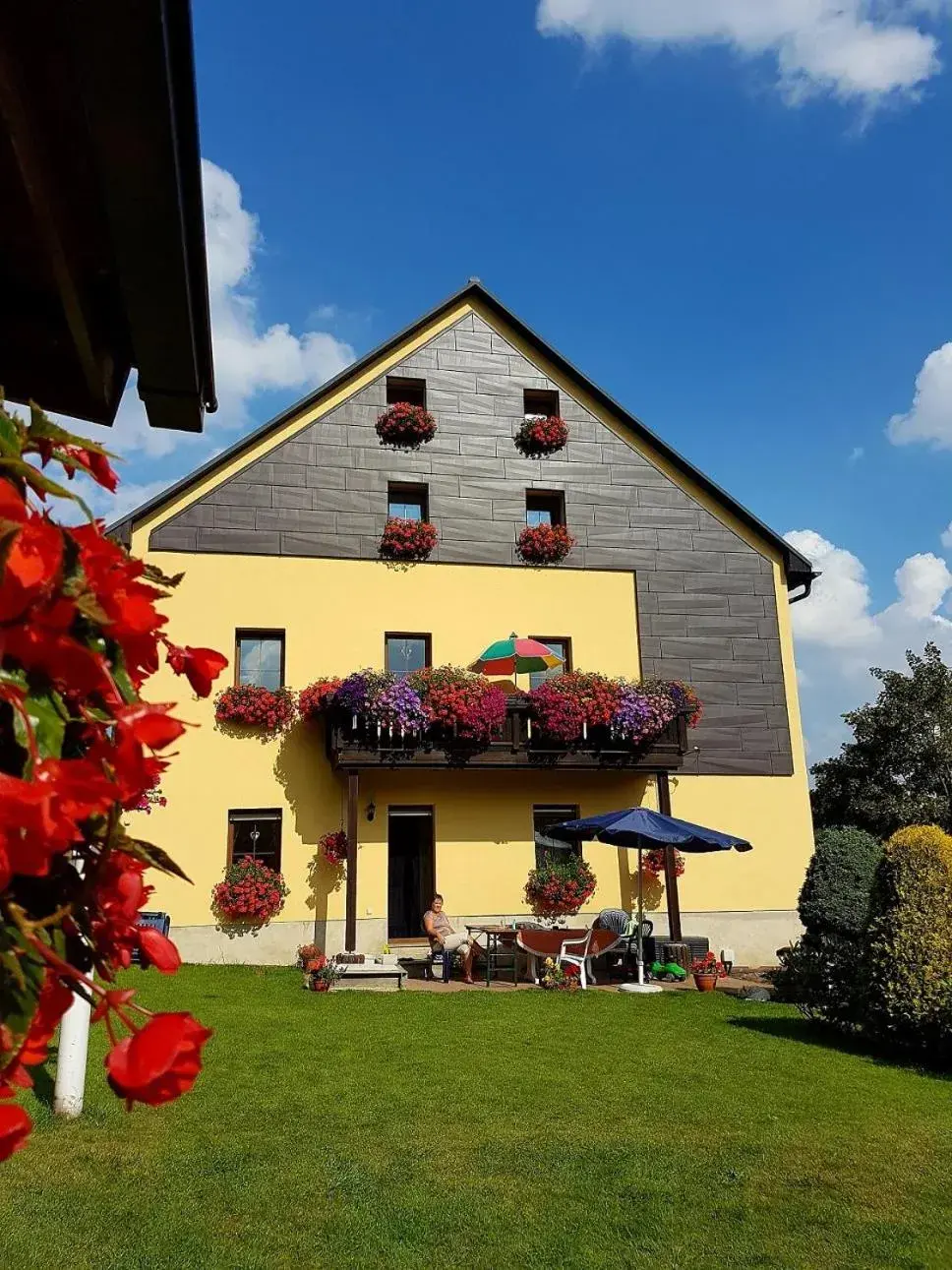 Ferienwohnungen "Am Schlössel" Ferienwohnungen "Am Schlössel"