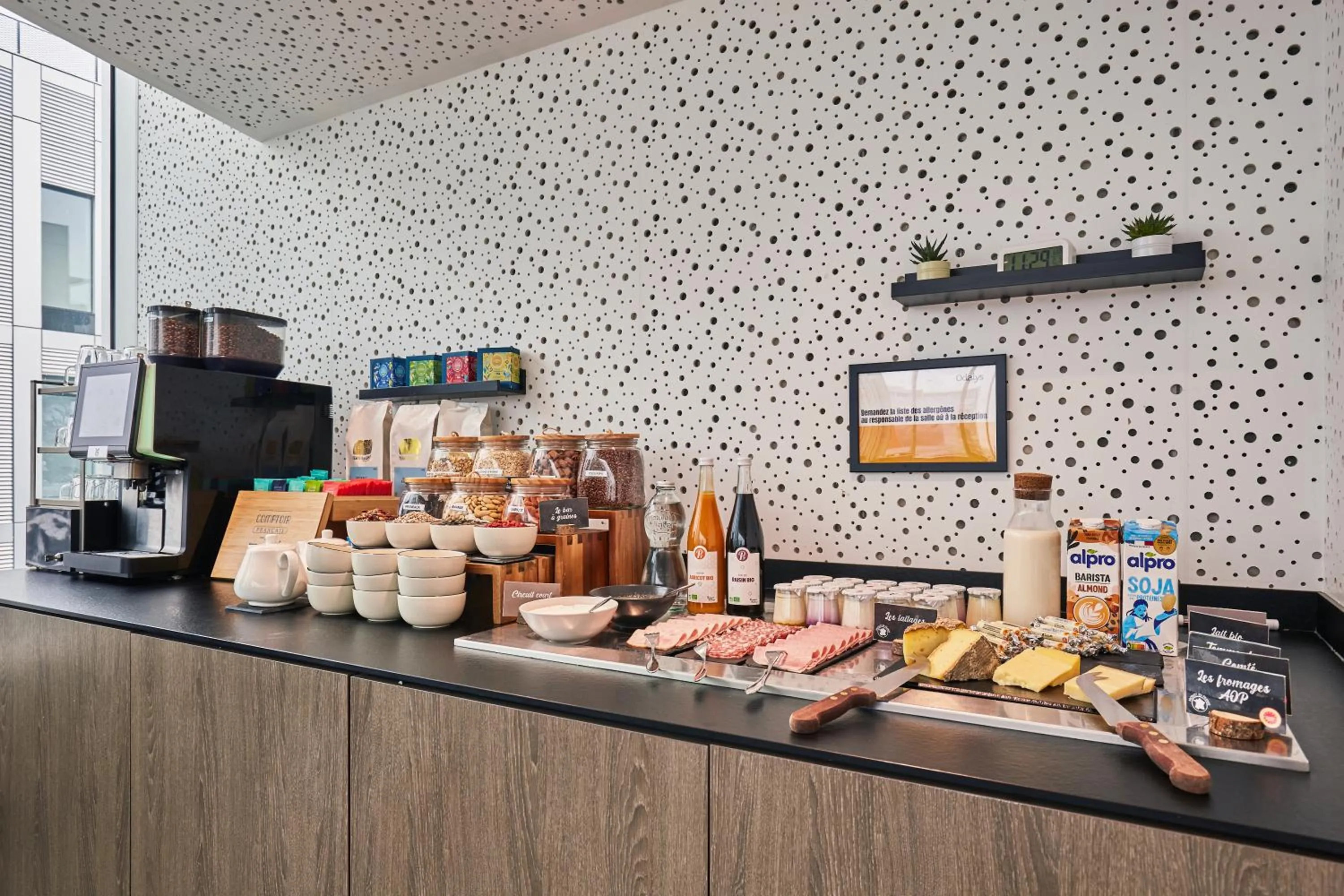 Buffet breakfast in Appart Hotel Odalys City Paris XVII