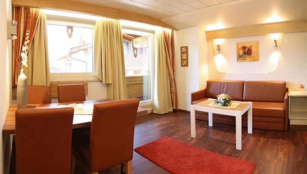 Photo of the whole room in Aparthotel Krösbacher