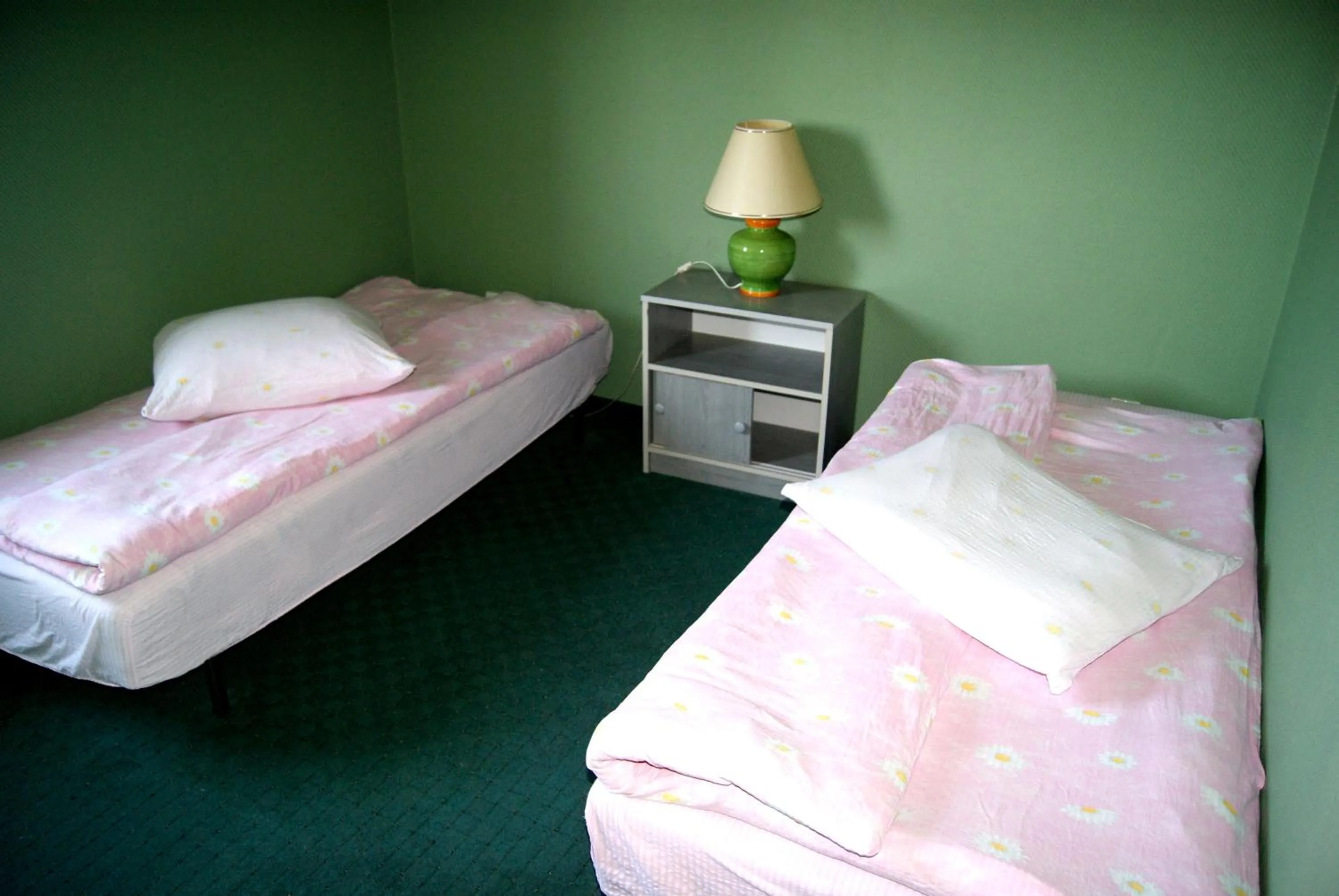 Bed in Hotel Holidays