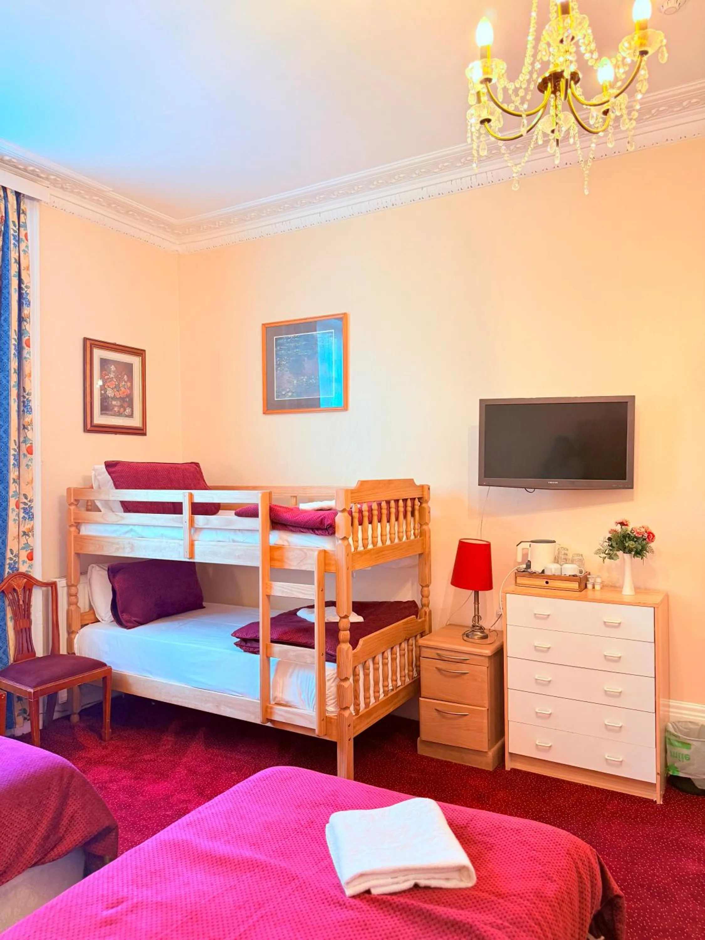 Bedroom, Bed in Albro House Hotel, London