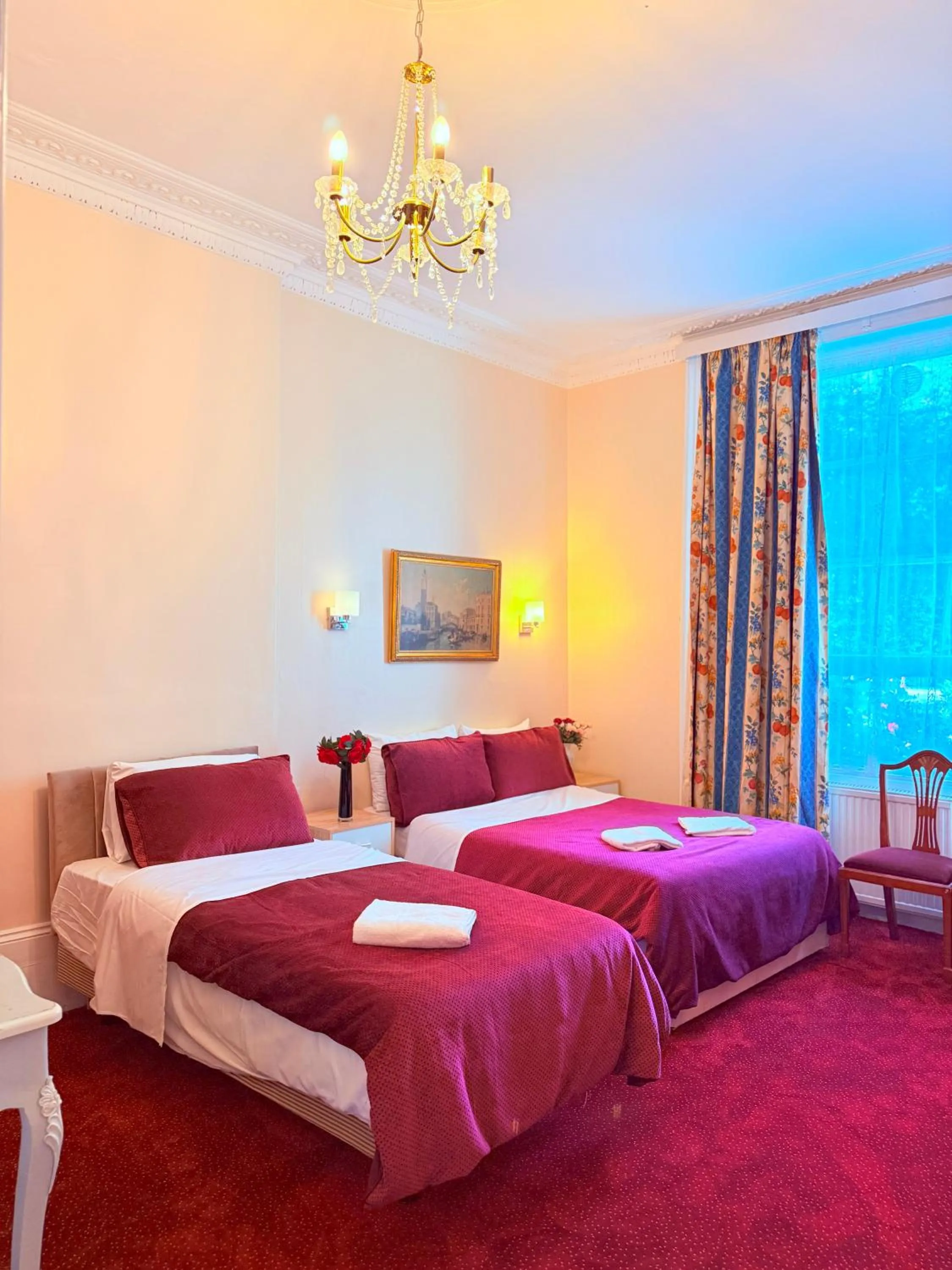 Bedroom, Bed in Albro House Hotel, London