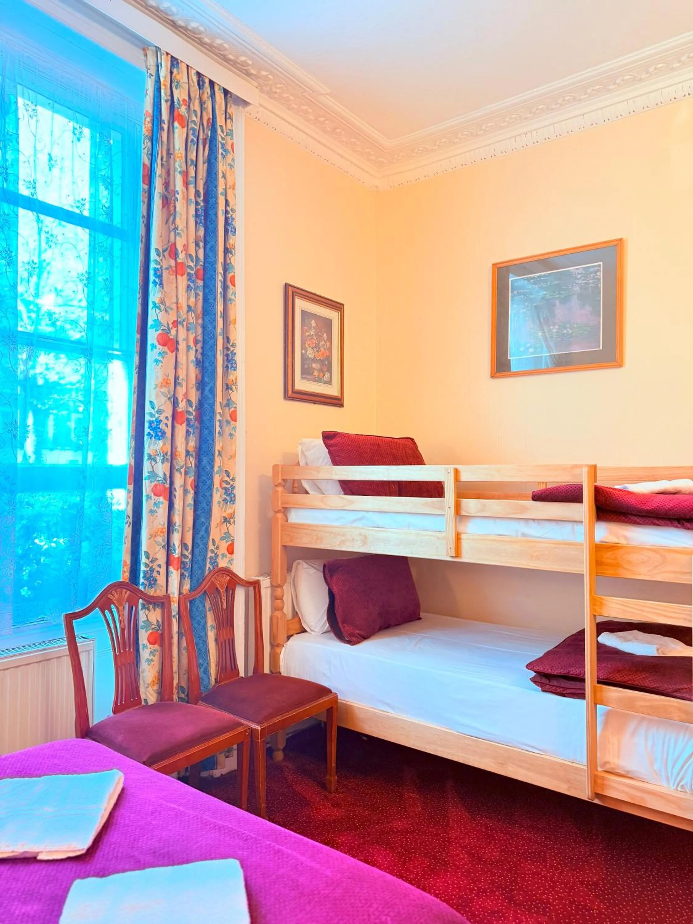 Bedroom, Bed in Albro House Hotel, London