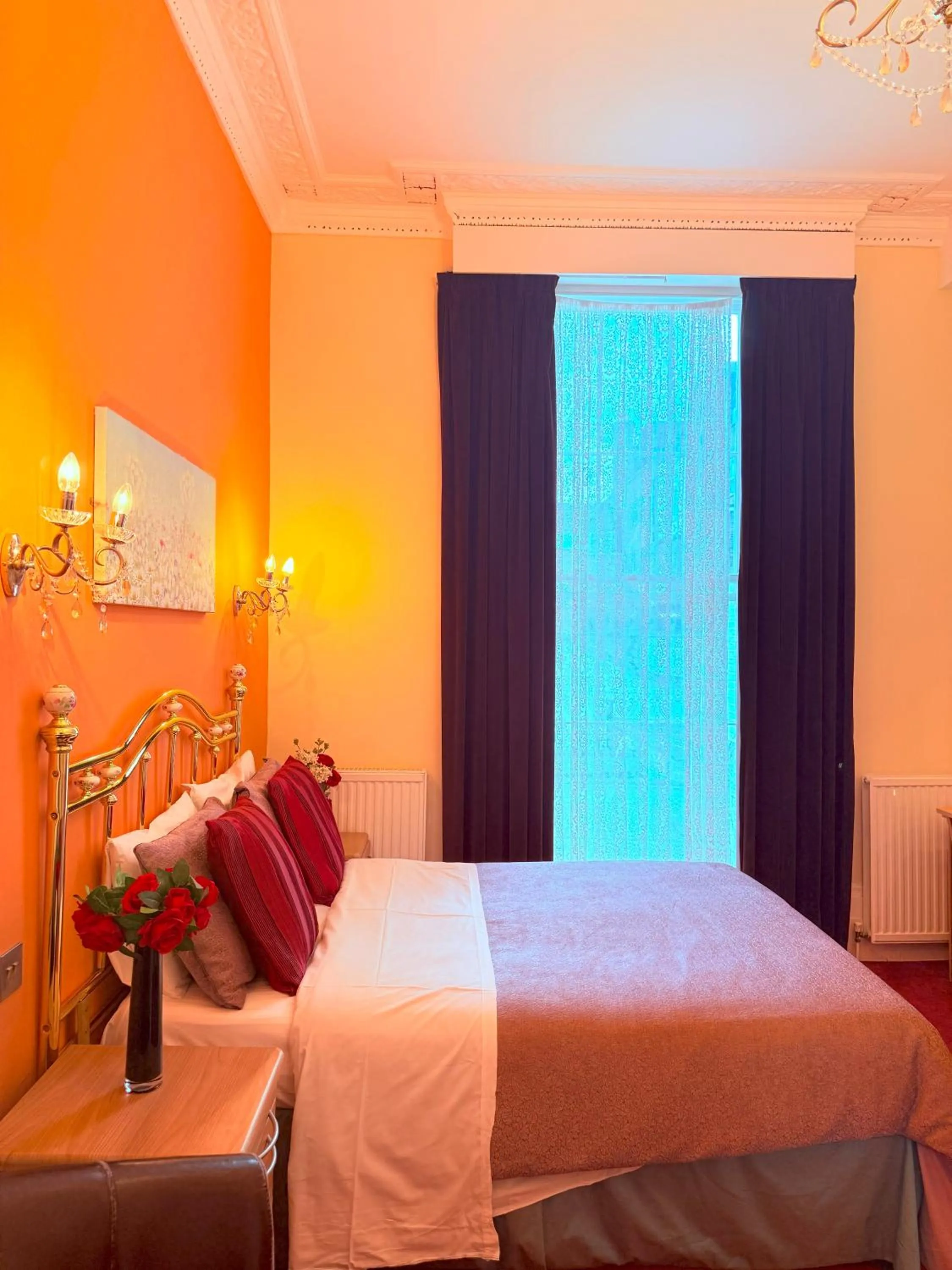 Bedroom, Bed in Albro House Hotel, London