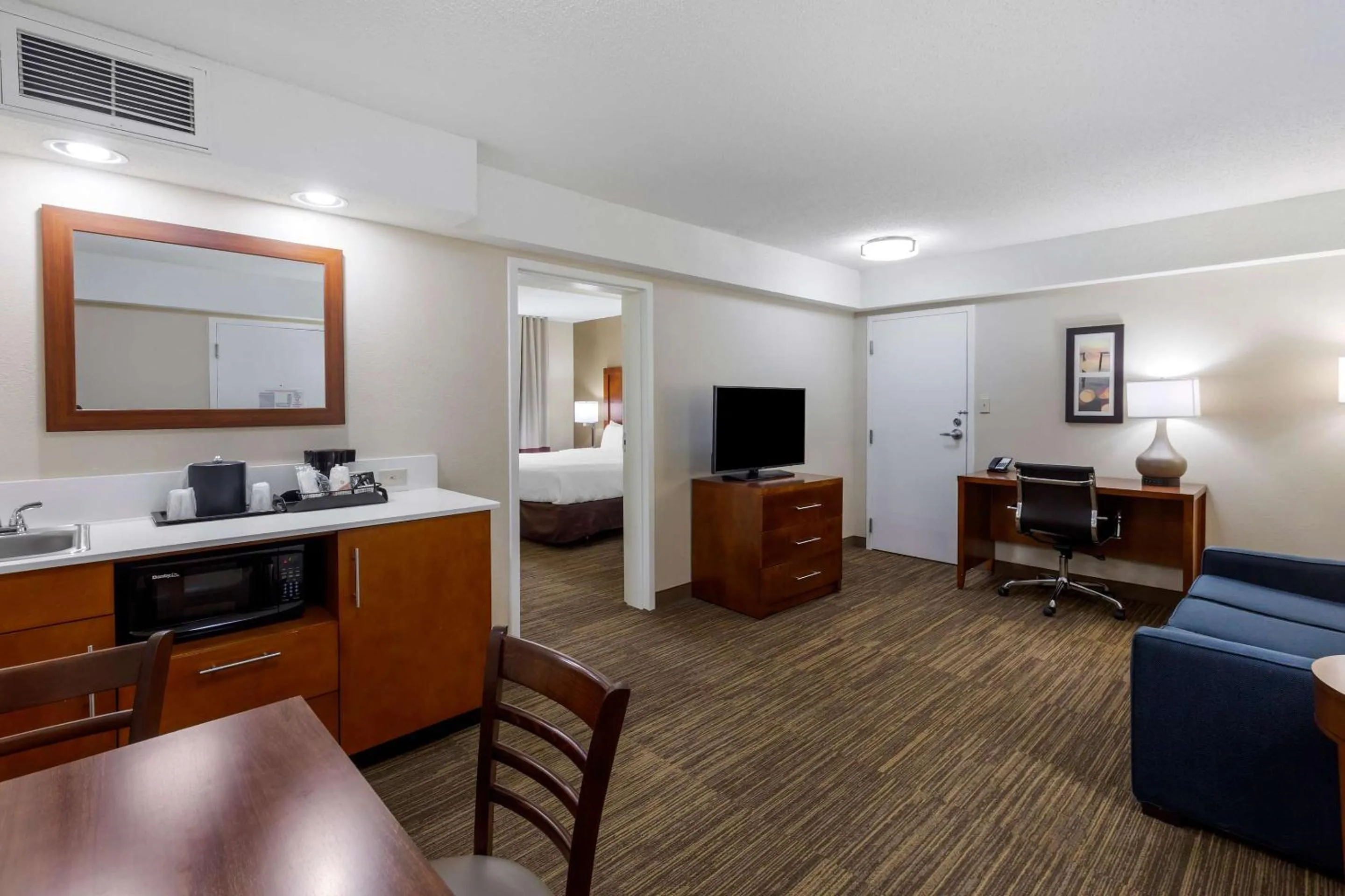 Bedroom in Comfort Inn University Durham - Chapel Hill